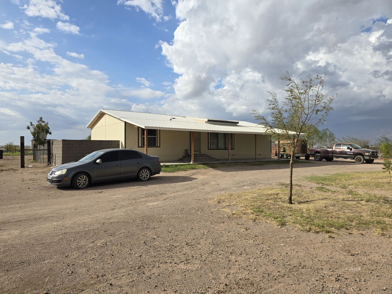3895 E Windstar Rd