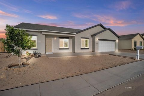 1743 N Cota Ln Thatcher AZ 85552