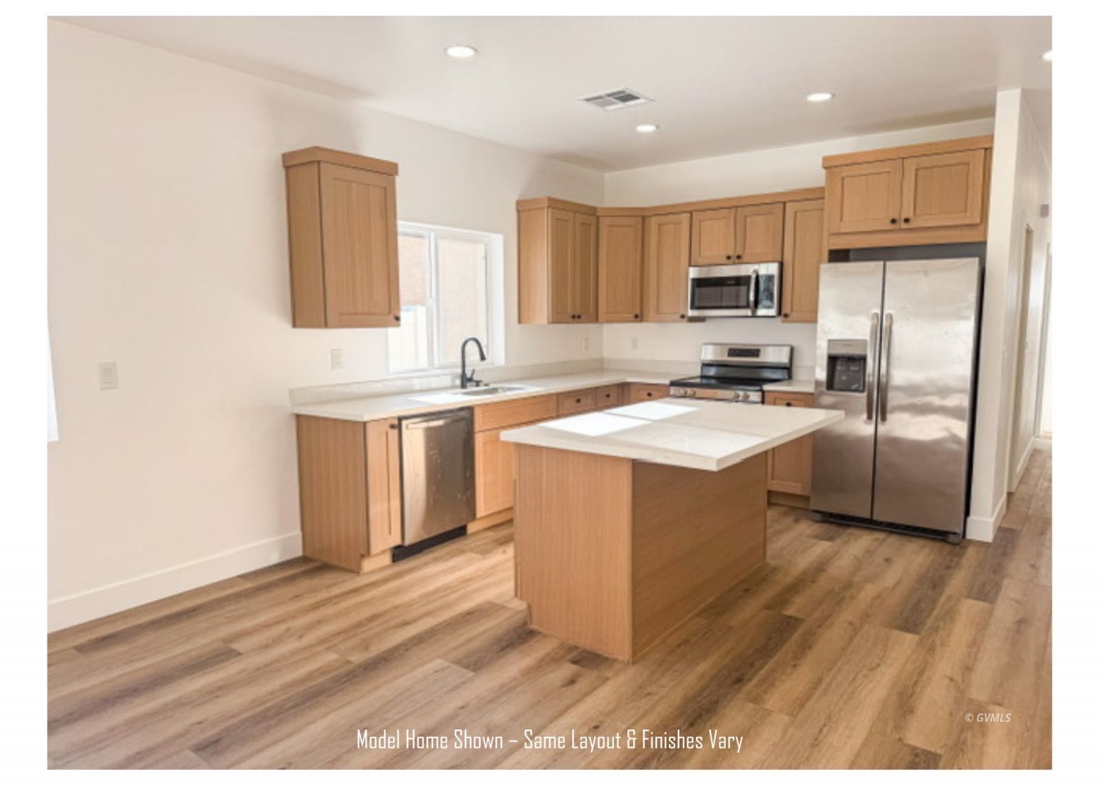 1525 E Katelyn Ln