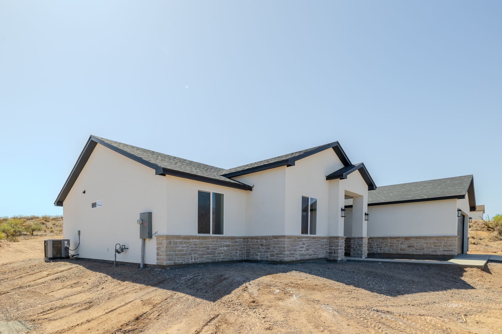 8420 S UTE Cir