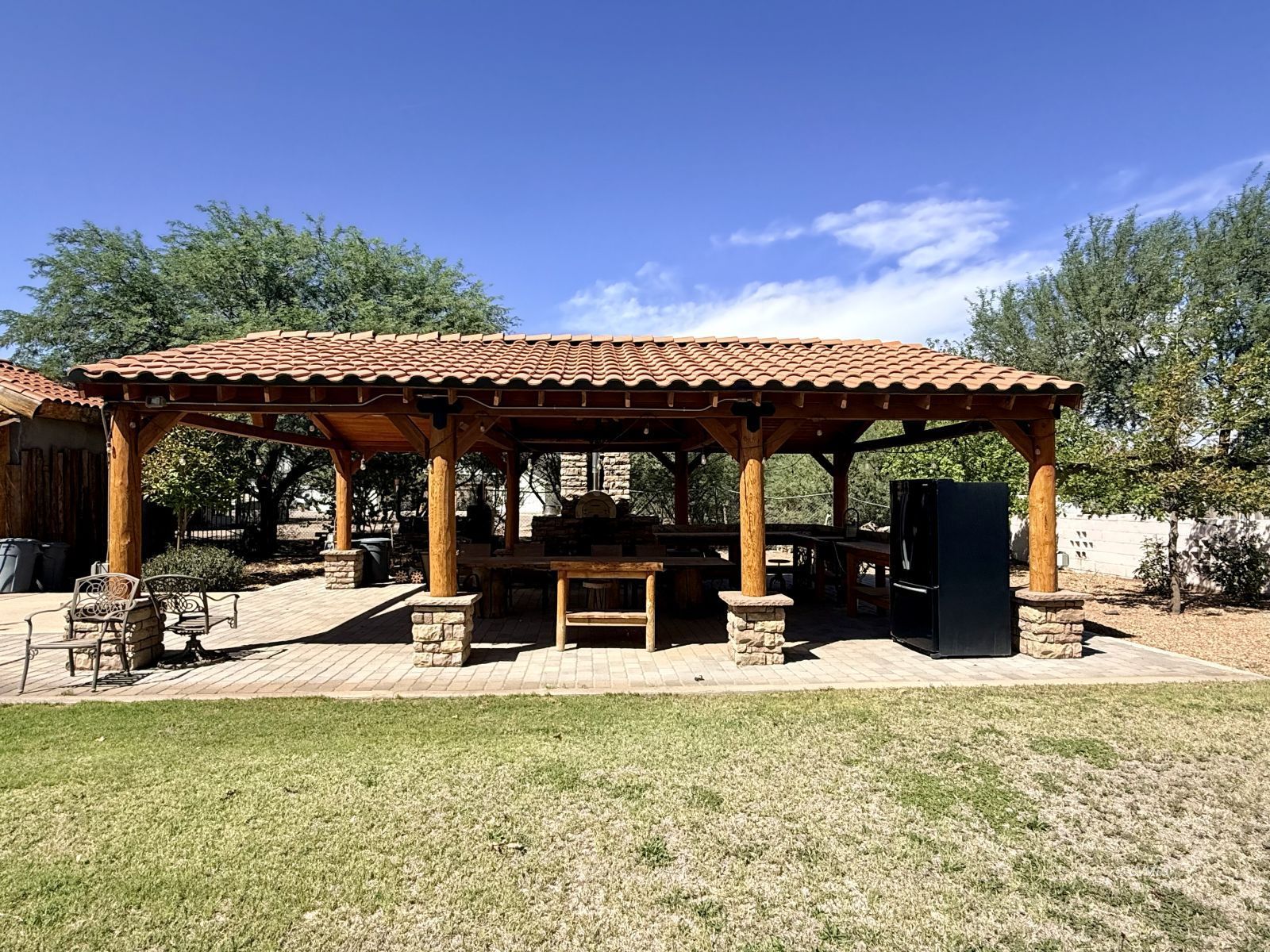 1200 W Relation St