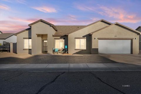 1845 Cota Lane Thatcher AZ 85552