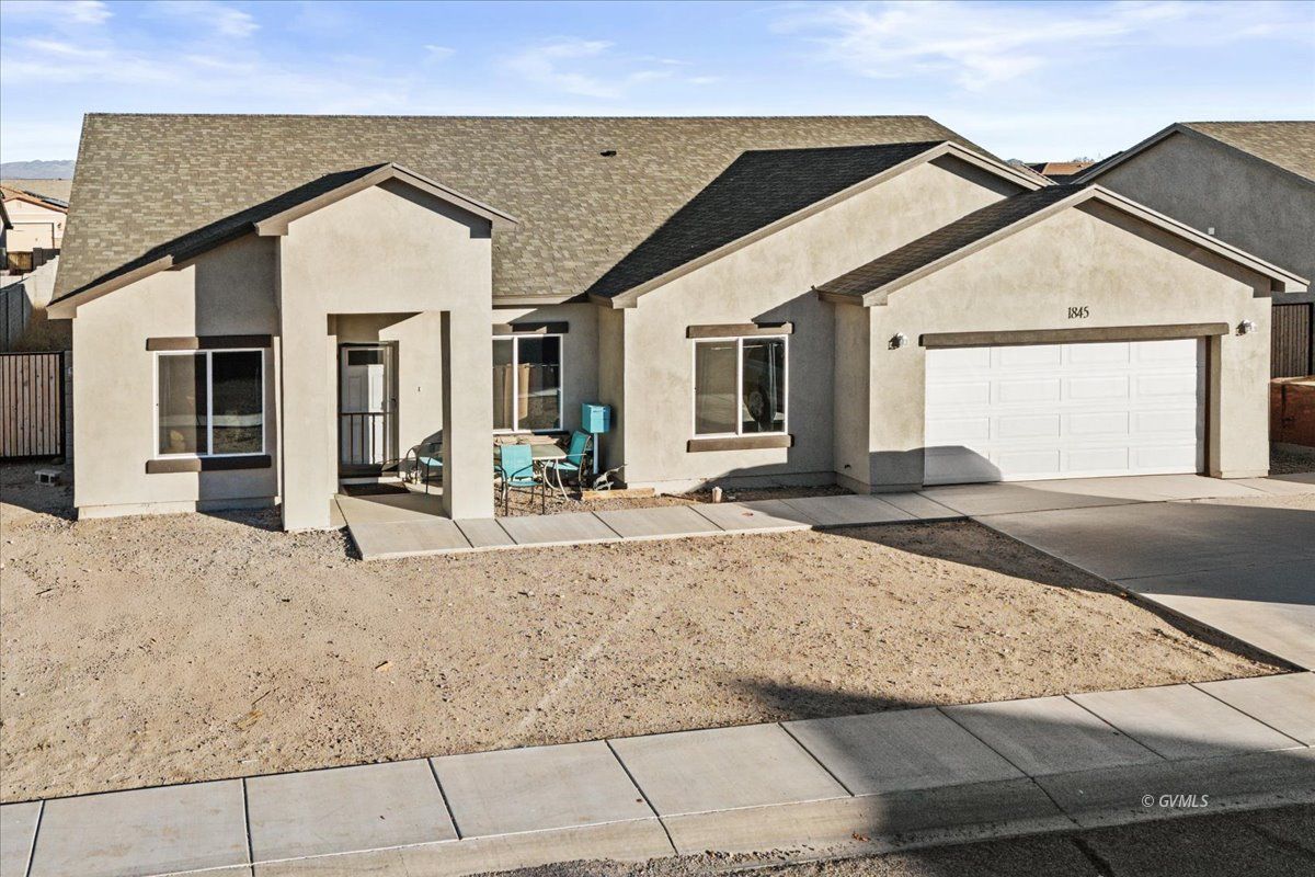 1845 Cota Lane