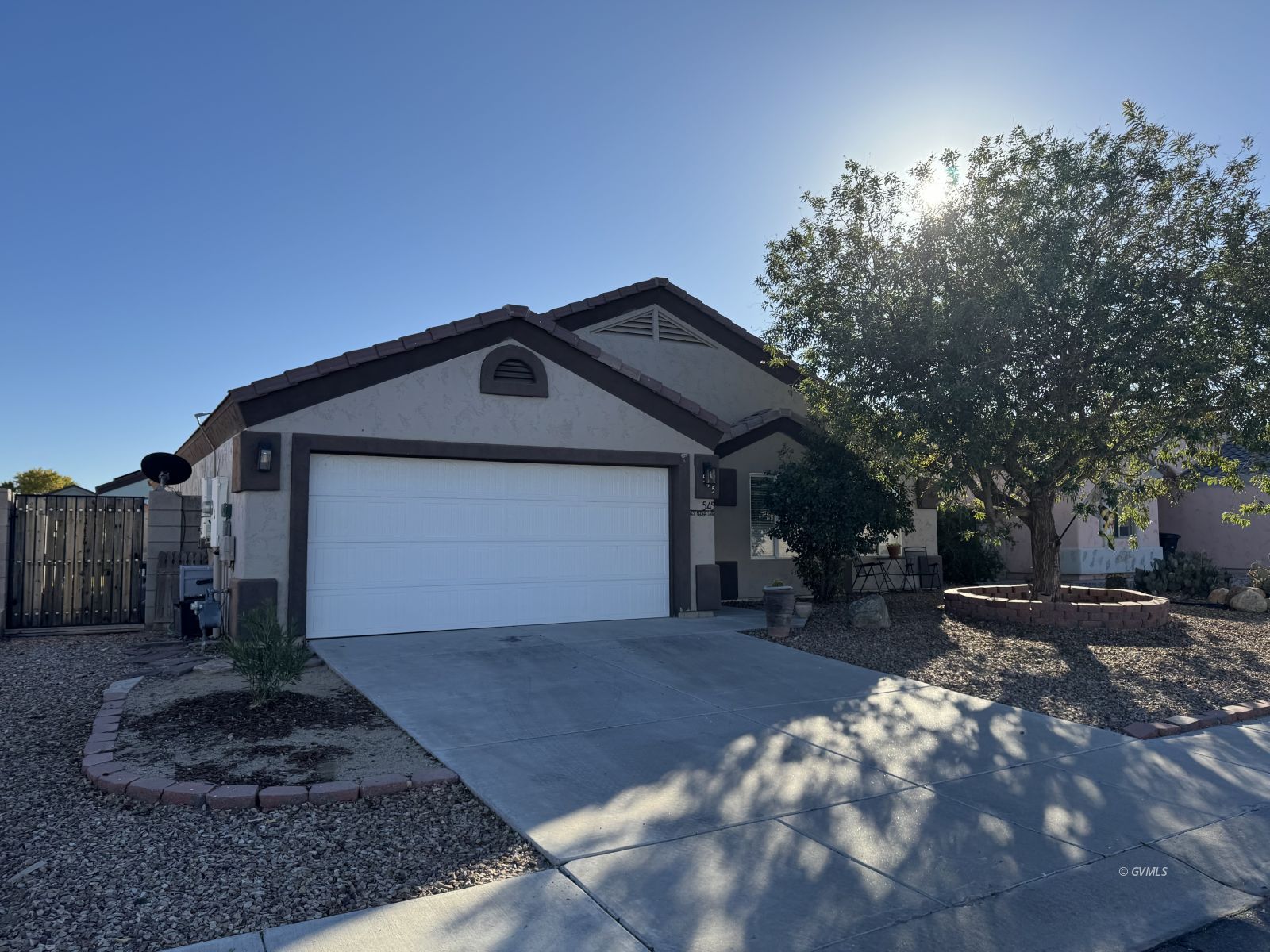 545 W Keisha Ln