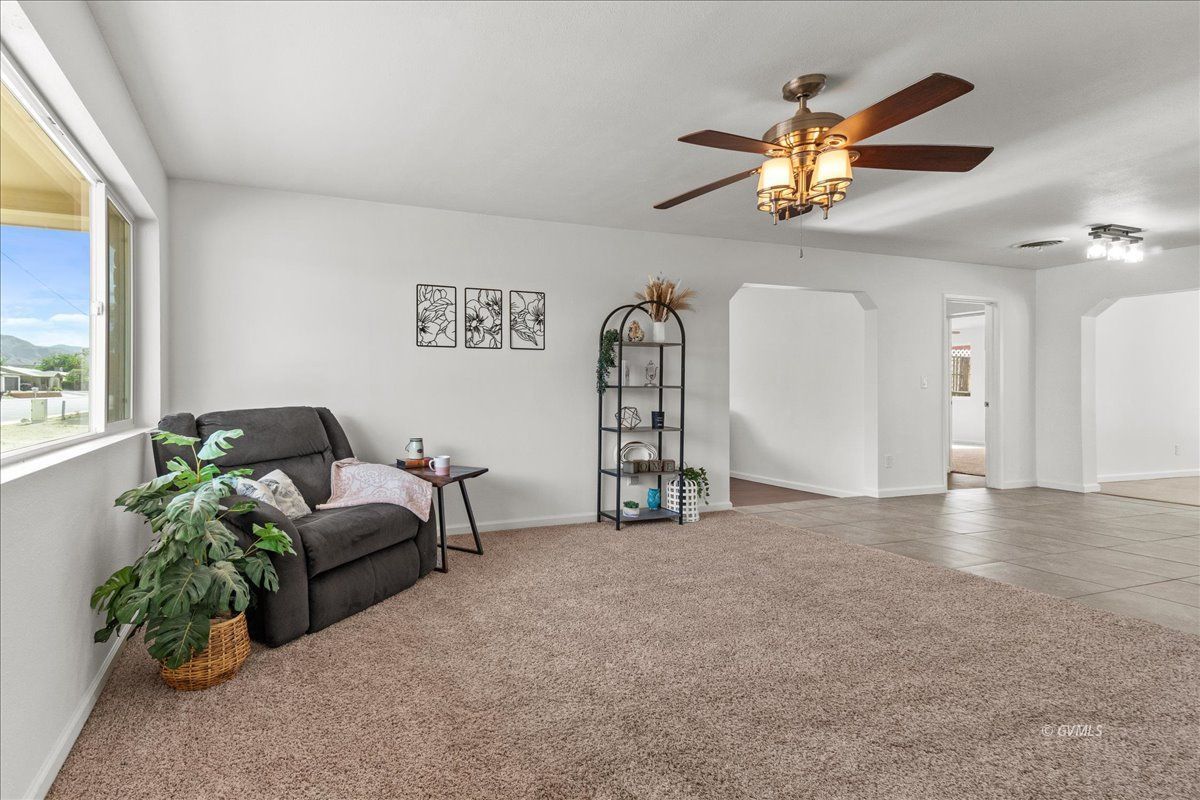 3768 W Brinkerhoff St