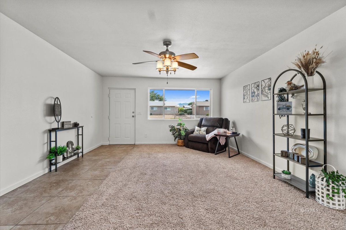 3768 W Brinkerhoff St