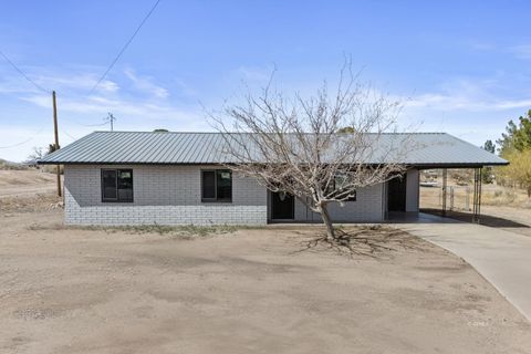 136 S 400 W Pima AZ 85543