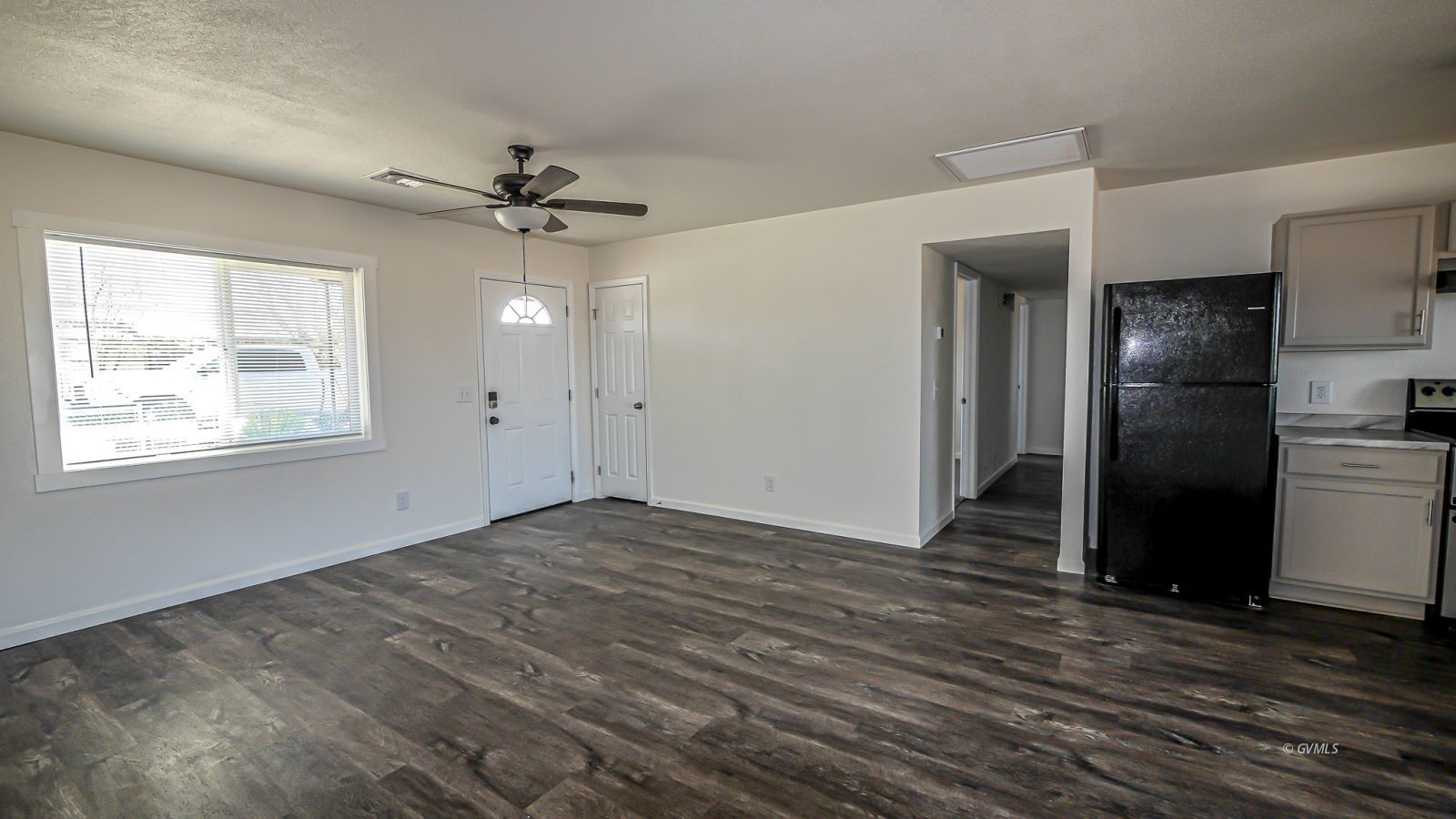 2152 N Calle Mesa Verde