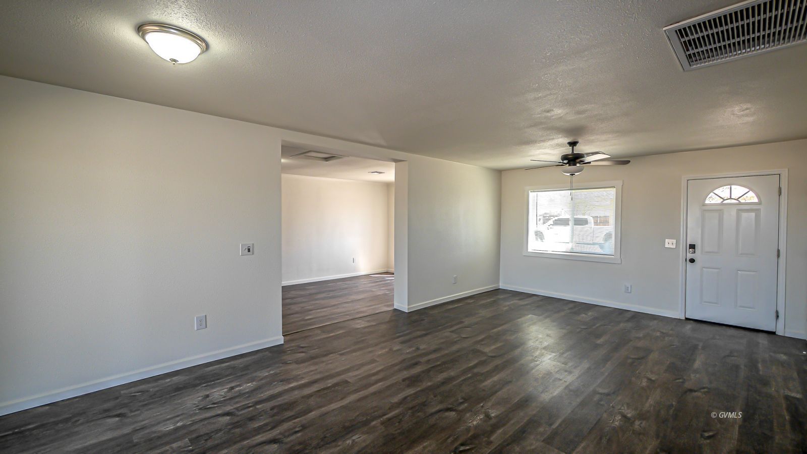 2152 N Calle Mesa Verde