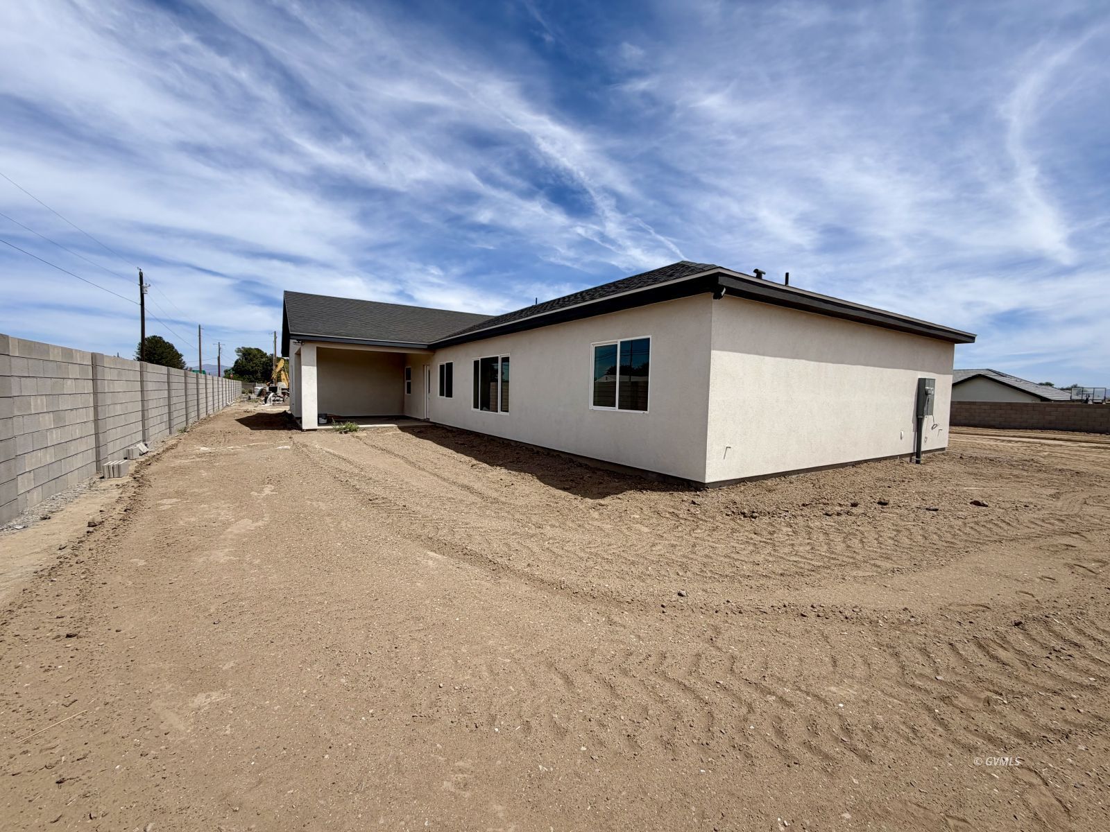 121 E Montana Way