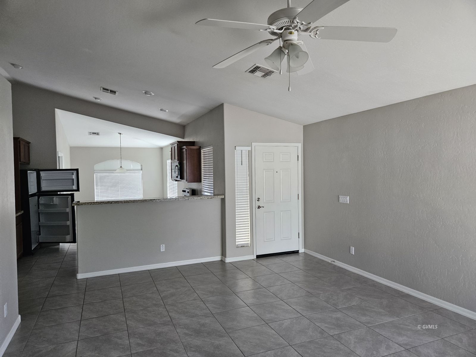 1560 E Whirlwind Way