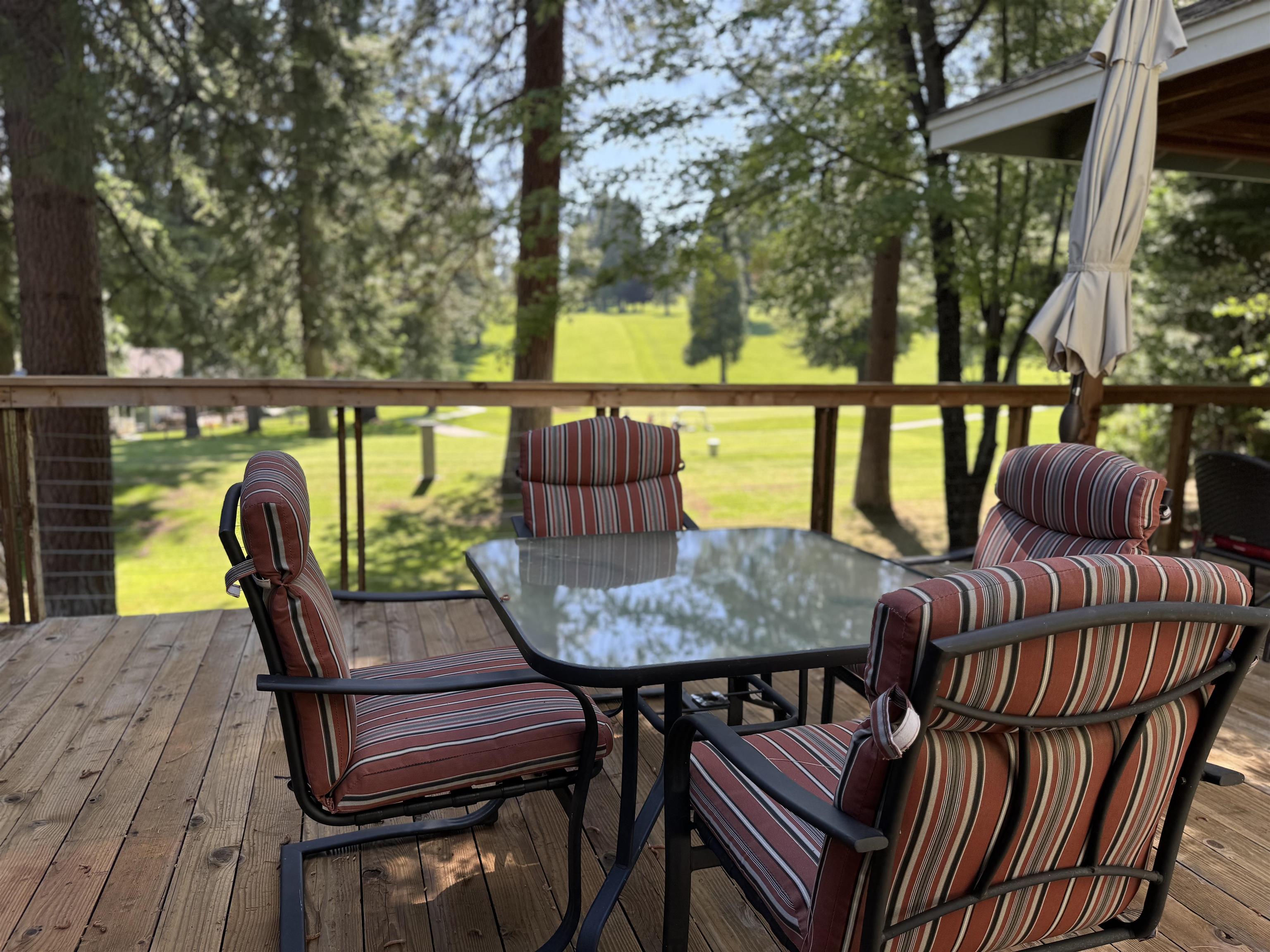 Lake Almanor, California 96137, United States, 4 Bedrooms Bedrooms, ,4 BathroomsBathrooms,Residential,Active,151864