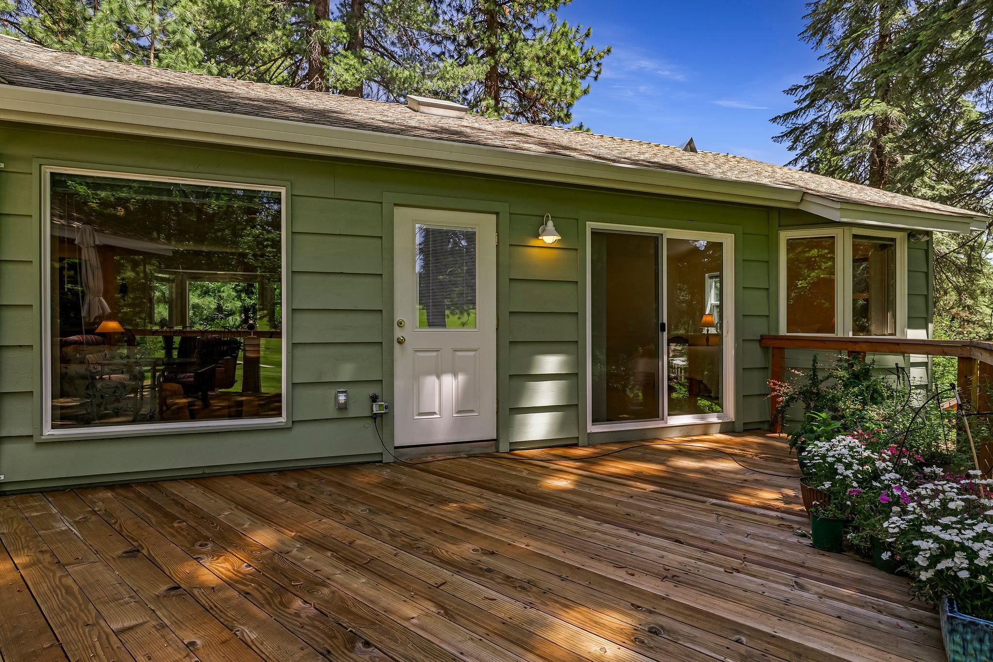 Lake Almanor, California 96137, United States, 4 Bedrooms Bedrooms, ,4 BathroomsBathrooms,Residential,Active,151864