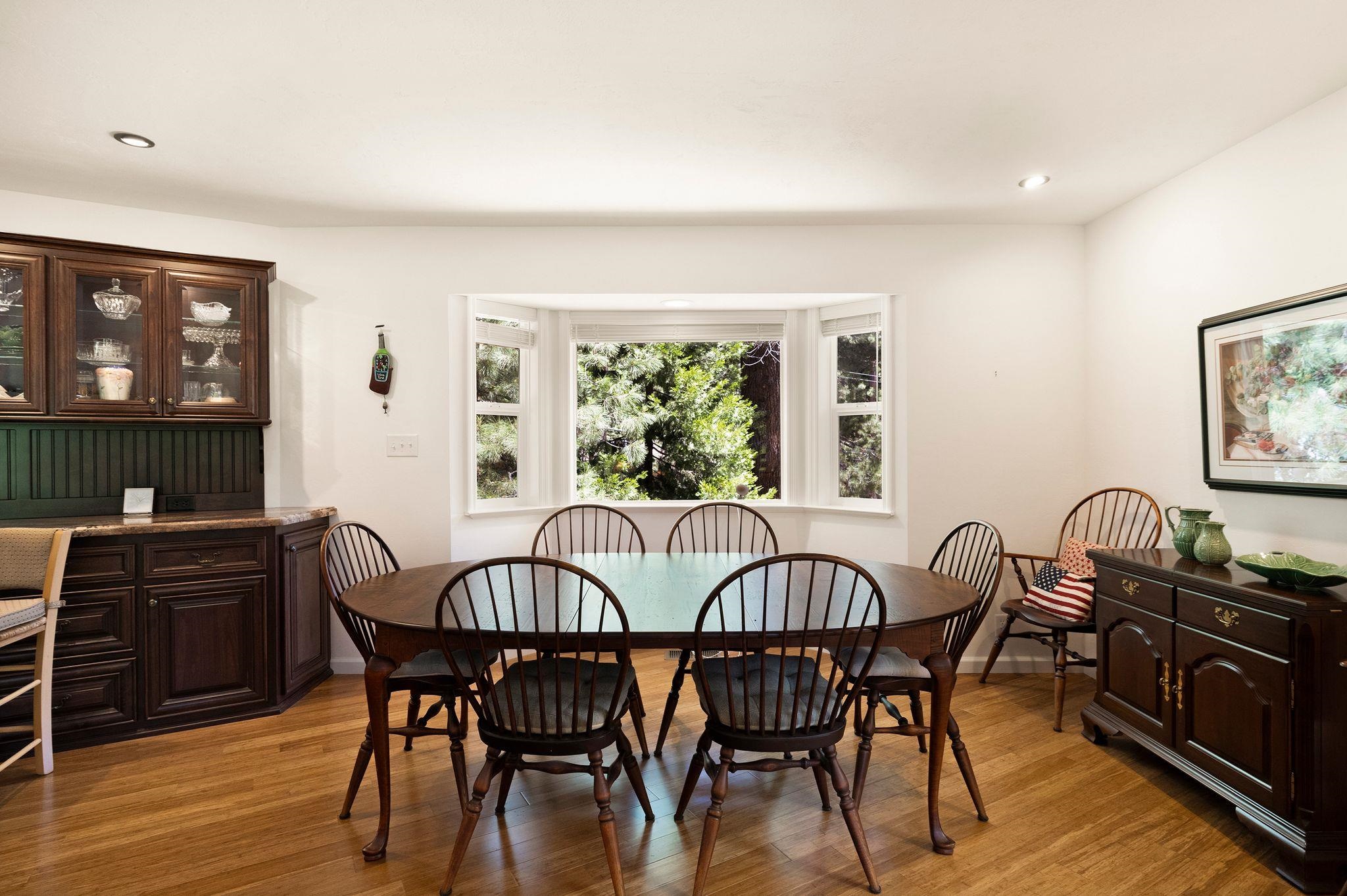 Lake Almanor, California 96137, United States, 4 Bedrooms Bedrooms, ,4 BathroomsBathrooms,Residential,Active,151864