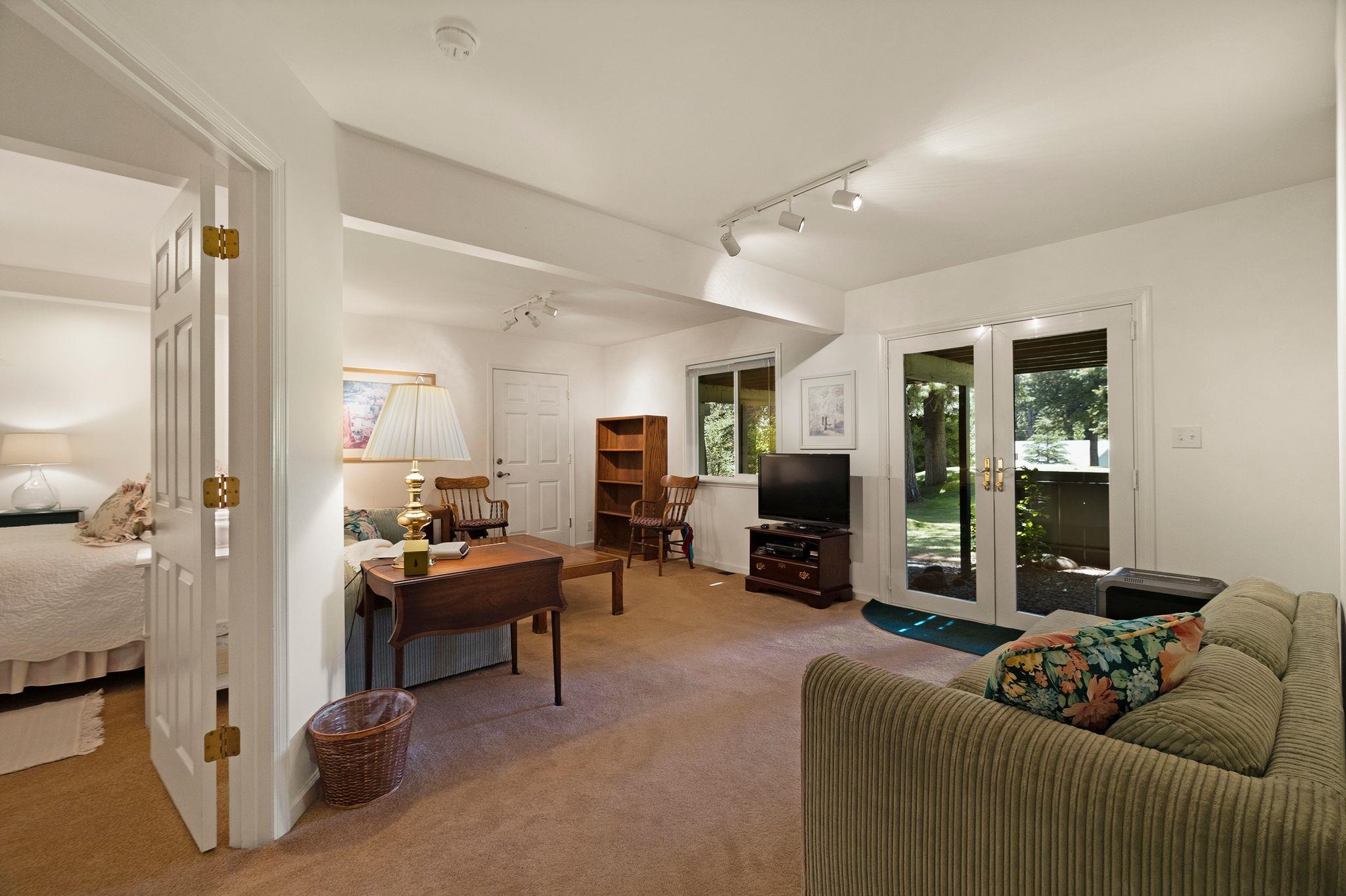 Lake Almanor, California 96137, United States, 4 Bedrooms Bedrooms, ,4 BathroomsBathrooms,Residential,Active,151864