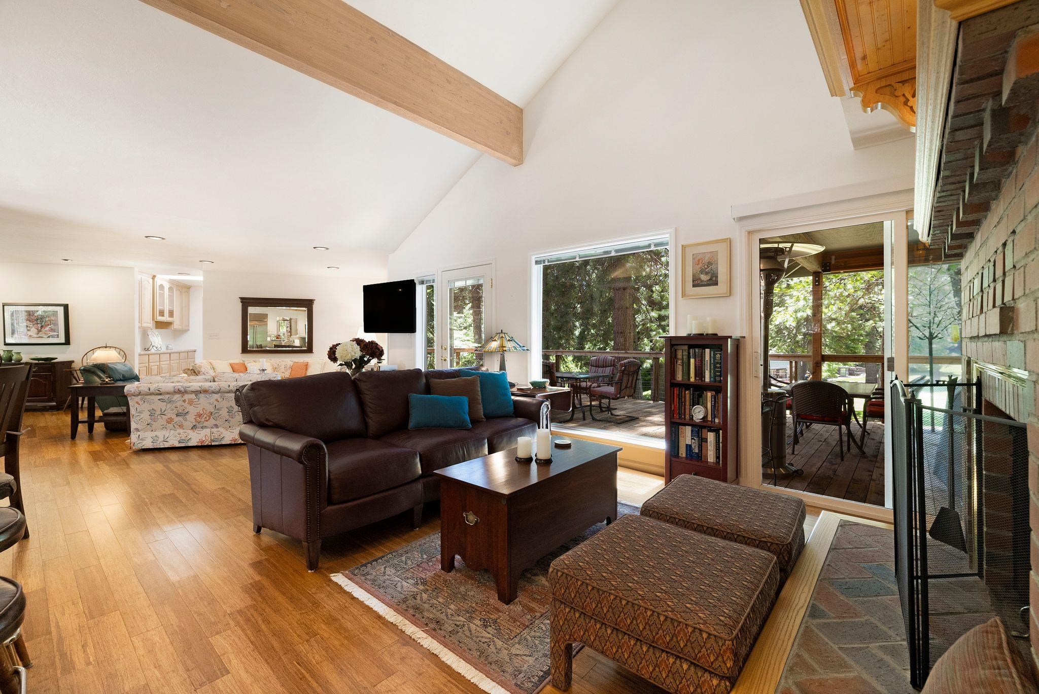 Lake Almanor, California 96137, United States, 4 Bedrooms Bedrooms, ,4 BathroomsBathrooms,Residential,Active,151864