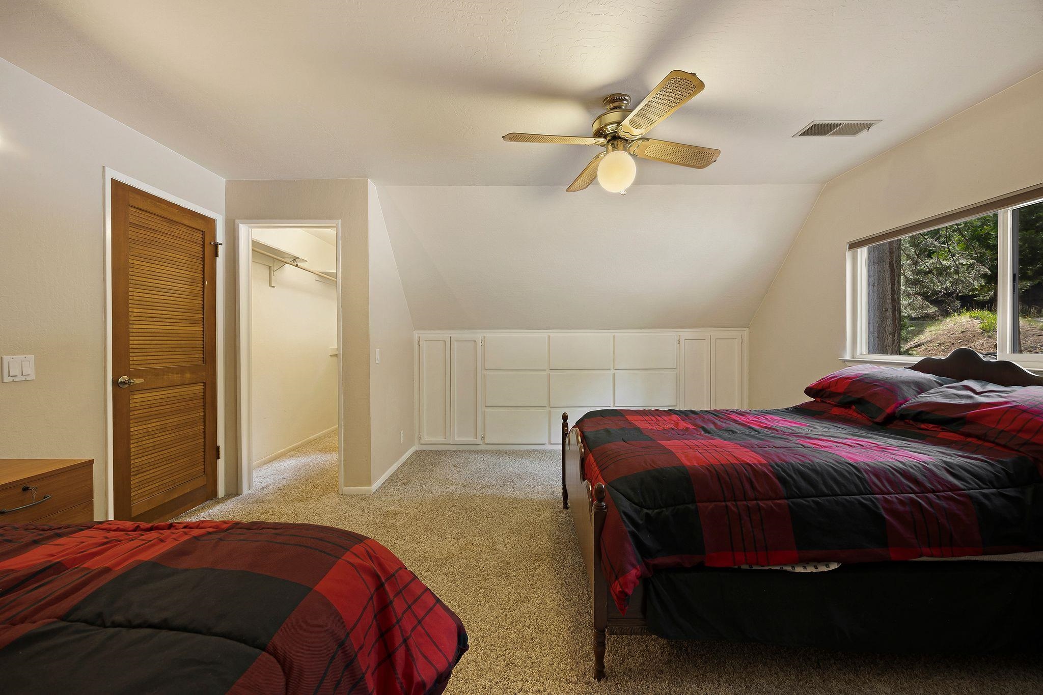 Lake Almanor, California 96137, United States, 3 Bedrooms Bedrooms, ,2 BathroomsBathrooms,Residential,Active,163031