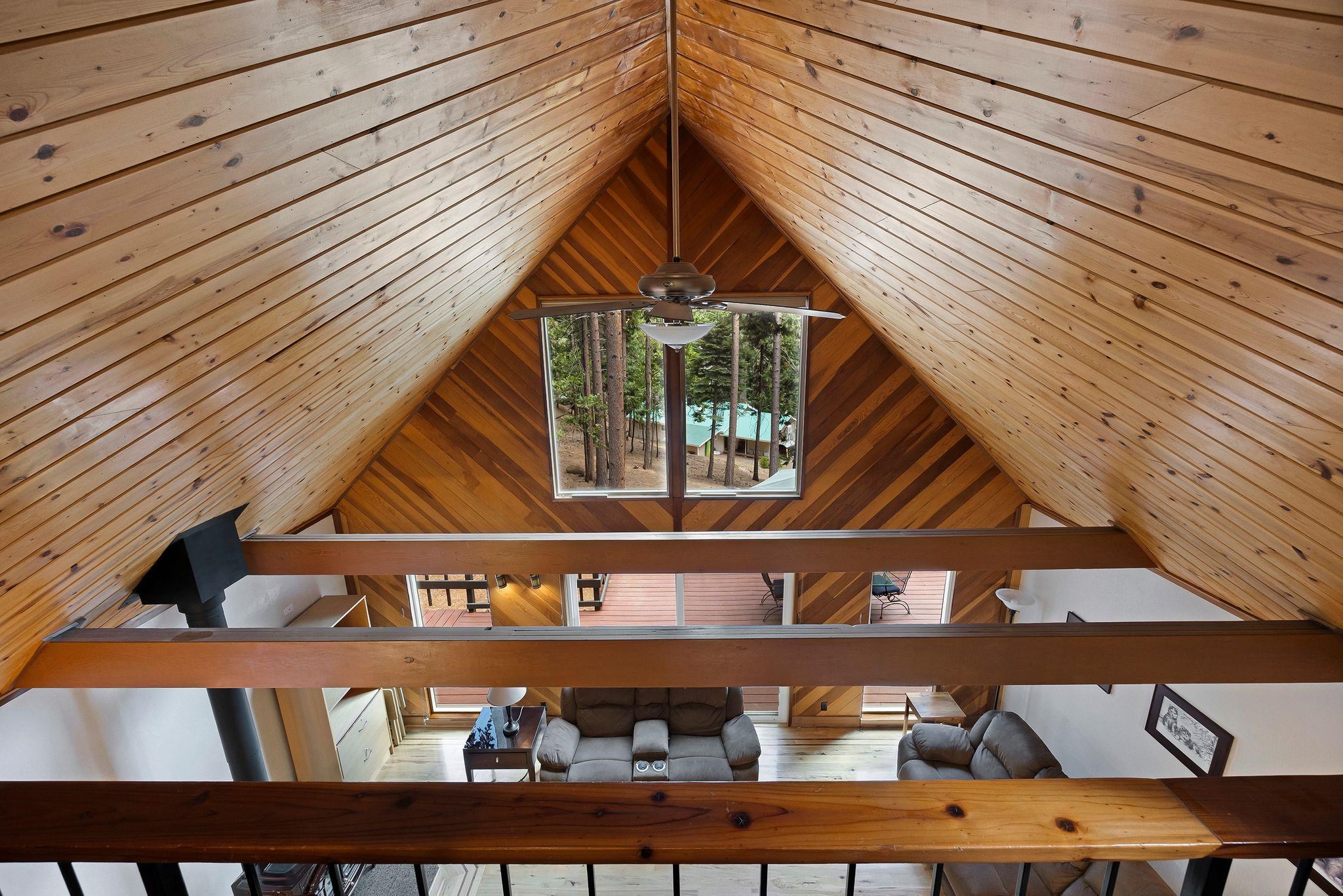 Lake Almanor, California 96137, United States, 3 Bedrooms Bedrooms, ,2 BathroomsBathrooms,Residential,Active,163031