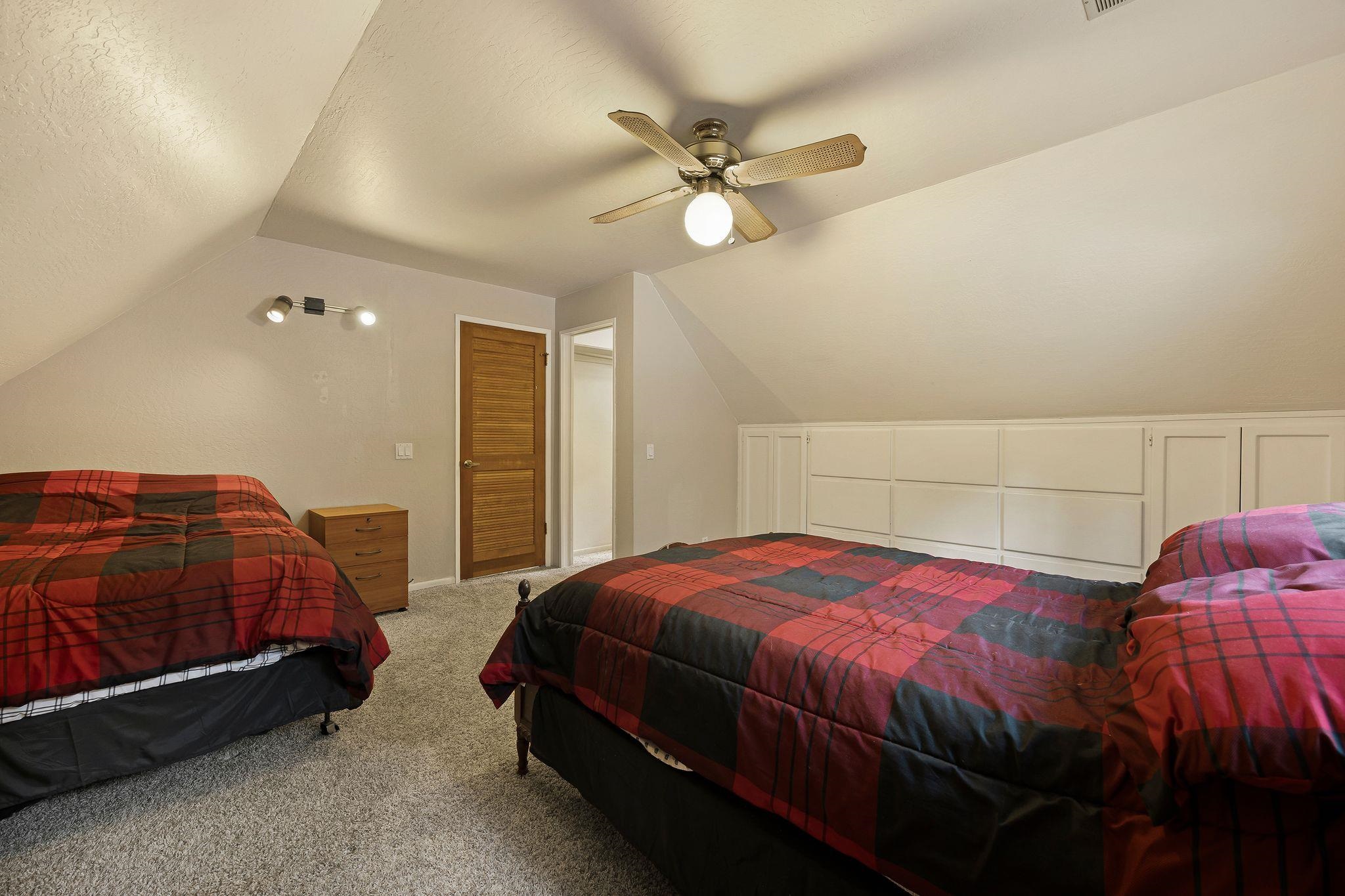 Lake Almanor, California 96137, United States, 3 Bedrooms Bedrooms, ,2 BathroomsBathrooms,Residential,Active,163031