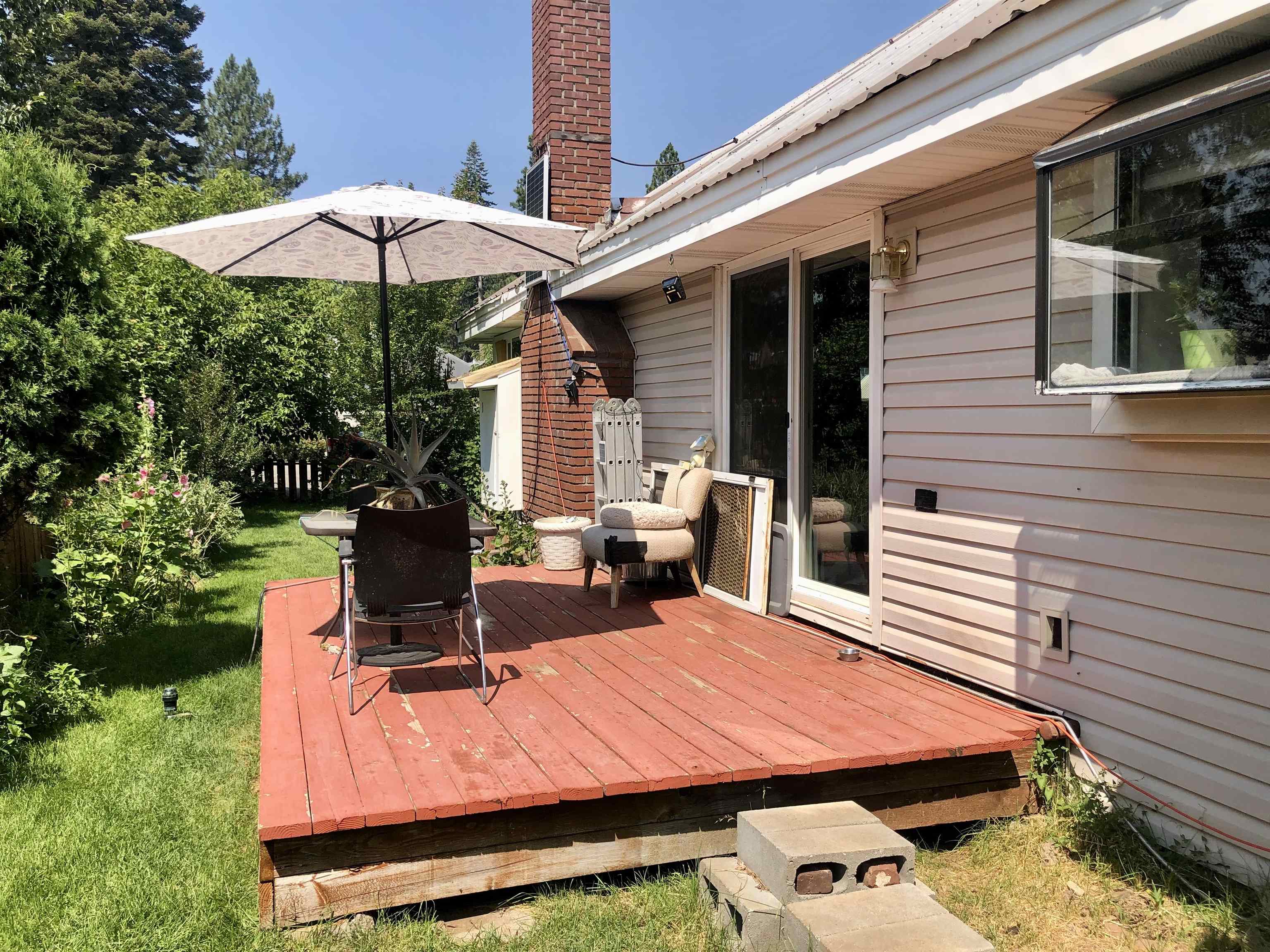 608 Delwood Street, Westwood, California image 3