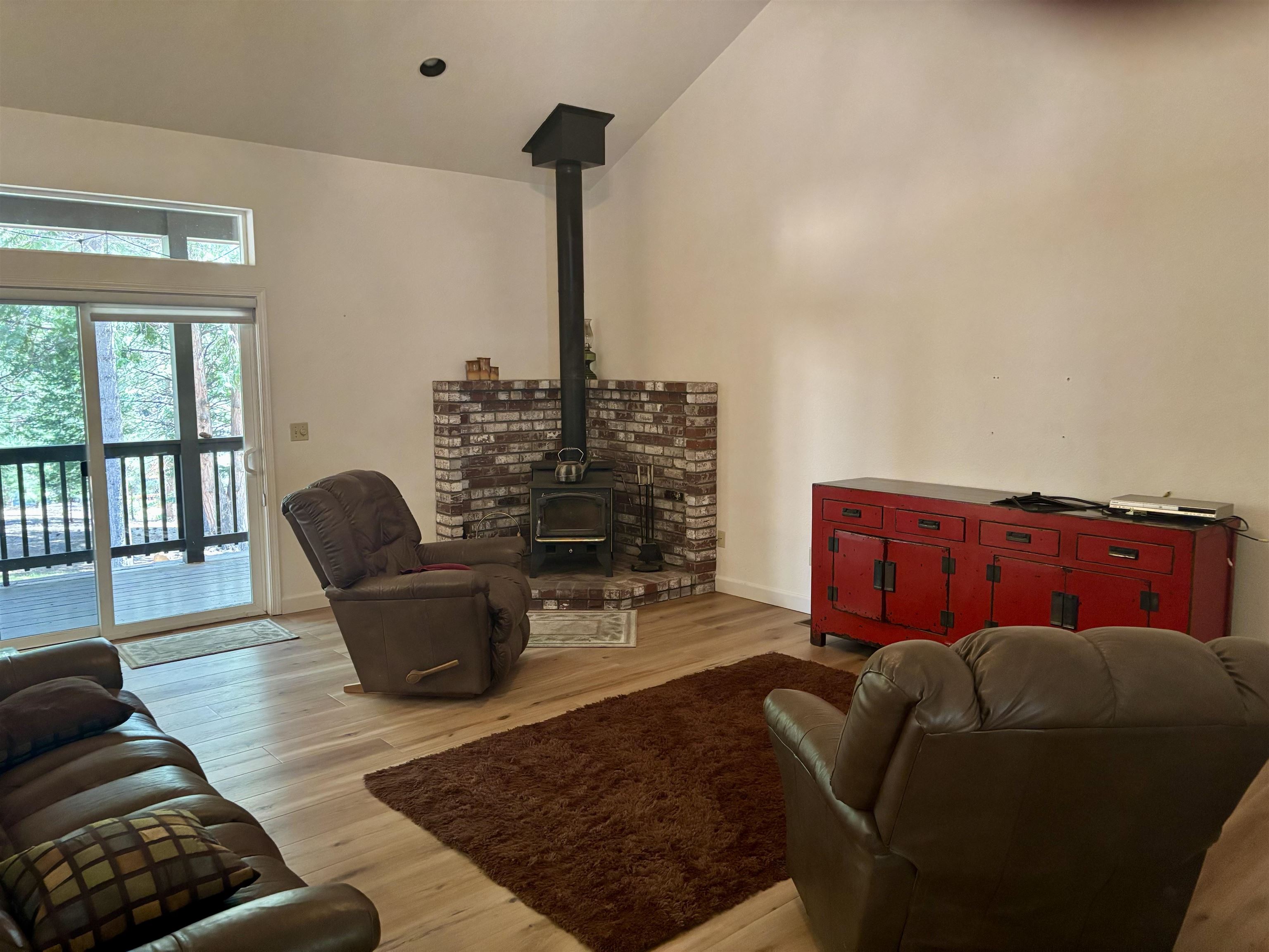 1004 Timber Ridge Road, Lake Almanor, Ohio image 2
