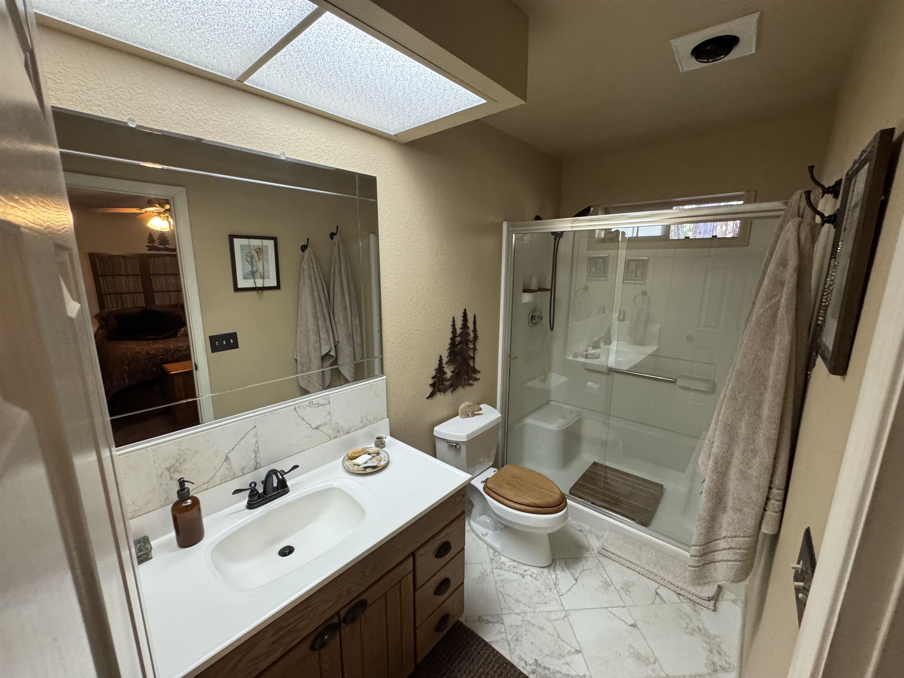 609 S Clifford Drive #211, Lake Almanor, Ohio image 15