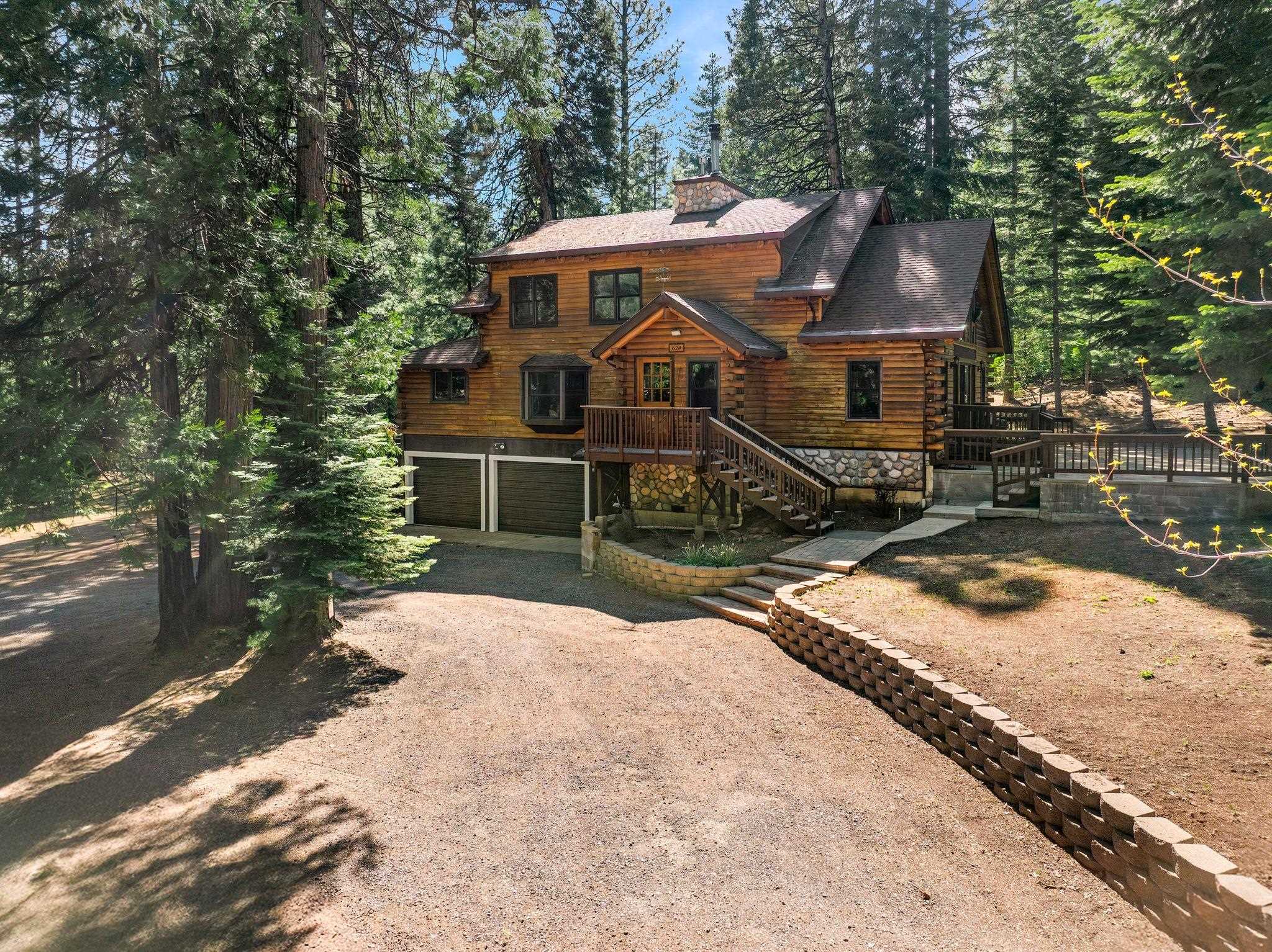 Lake Almanor, California 96137, United States, 3 Bedrooms Bedrooms, ,3 BathroomsBathrooms,Residential,Active,124737
