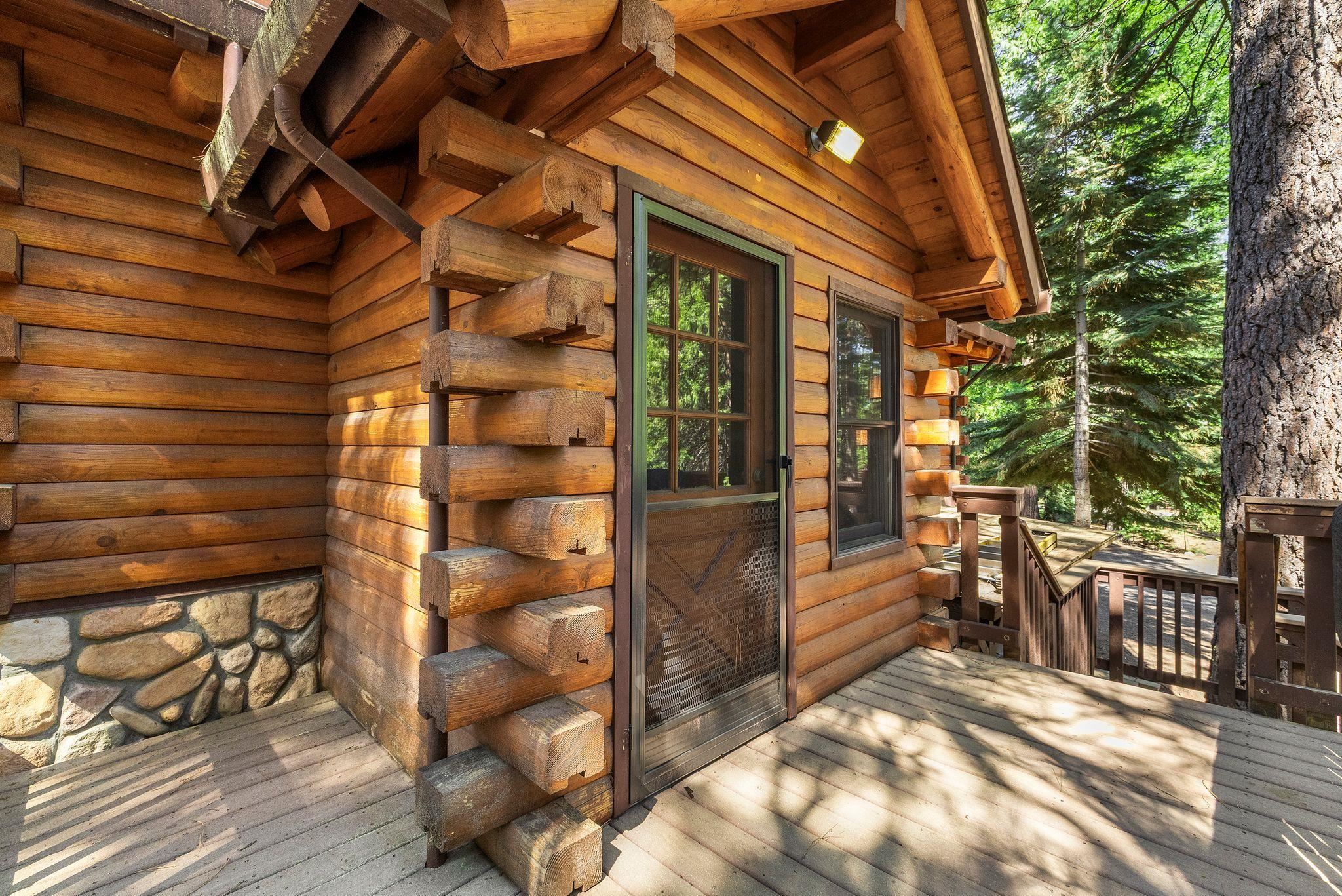 Lake Almanor, California 96137, United States, 3 Bedrooms Bedrooms, ,3 BathroomsBathrooms,Residential,Active,124737