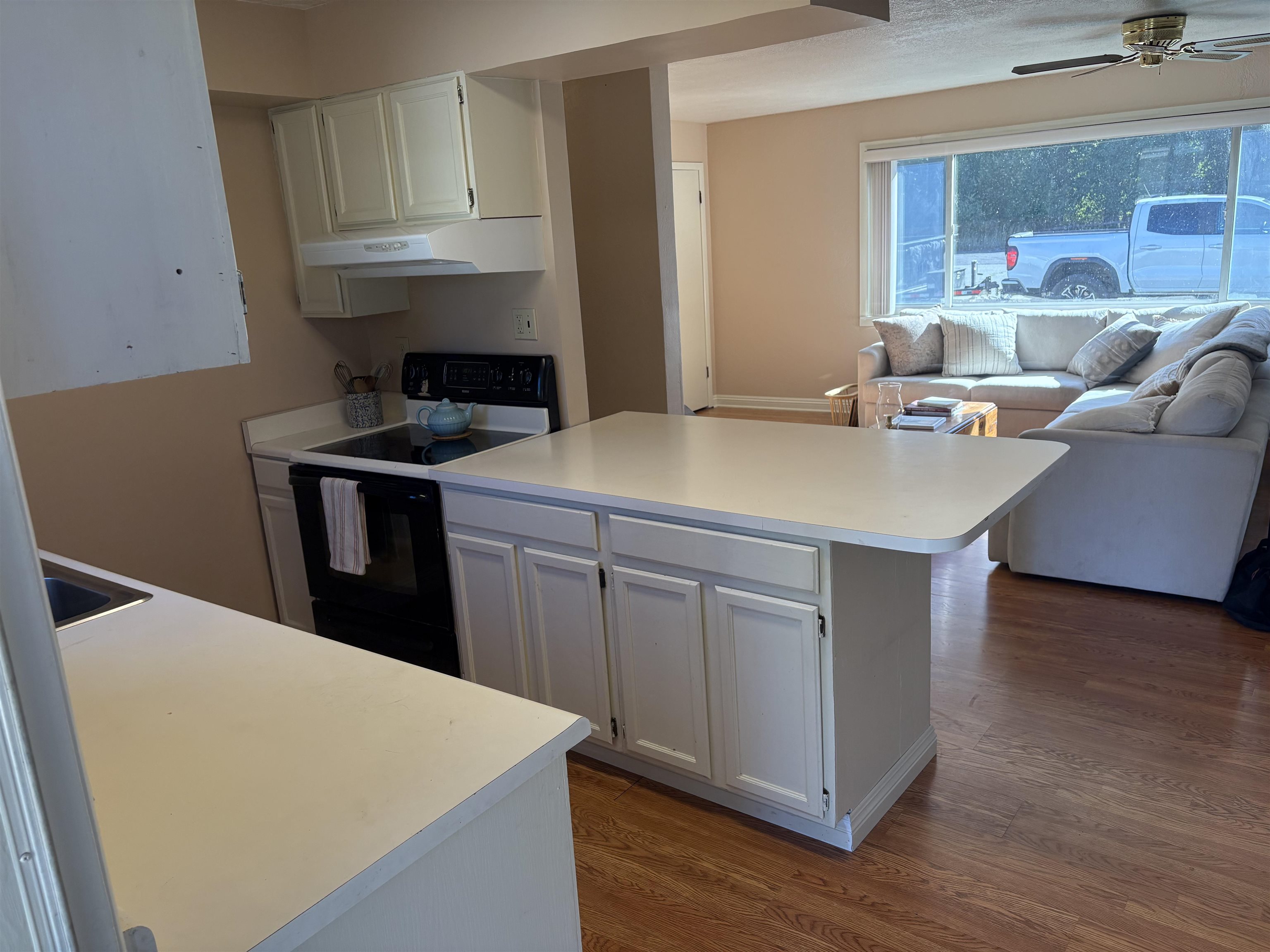 Chester, California 96020, United States, 3 Bedrooms Bedrooms, ,2 BathroomsBathrooms,Residential,Active,211039