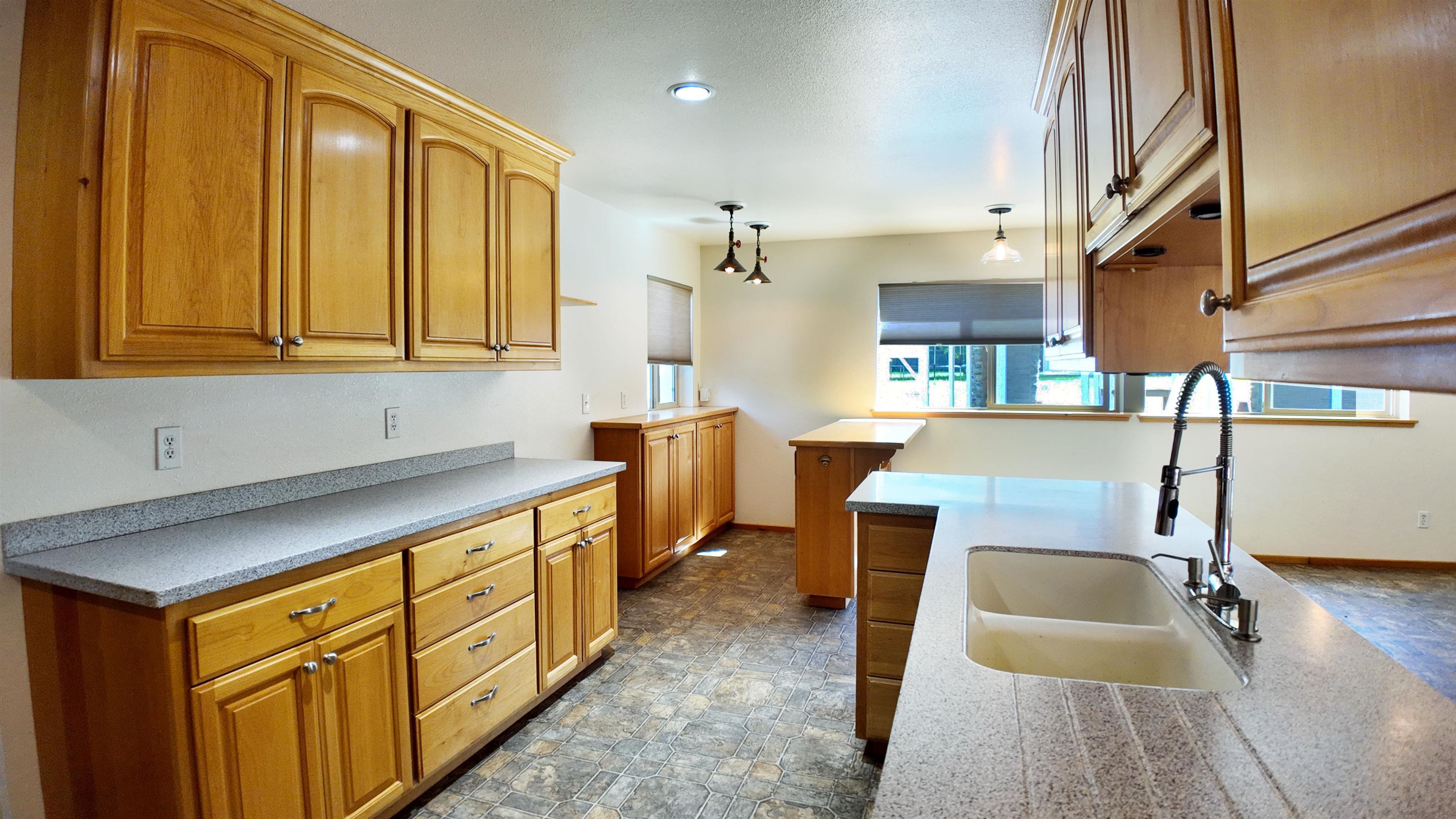 155 W Silver Circle, Meadow Valley, Texas image 18