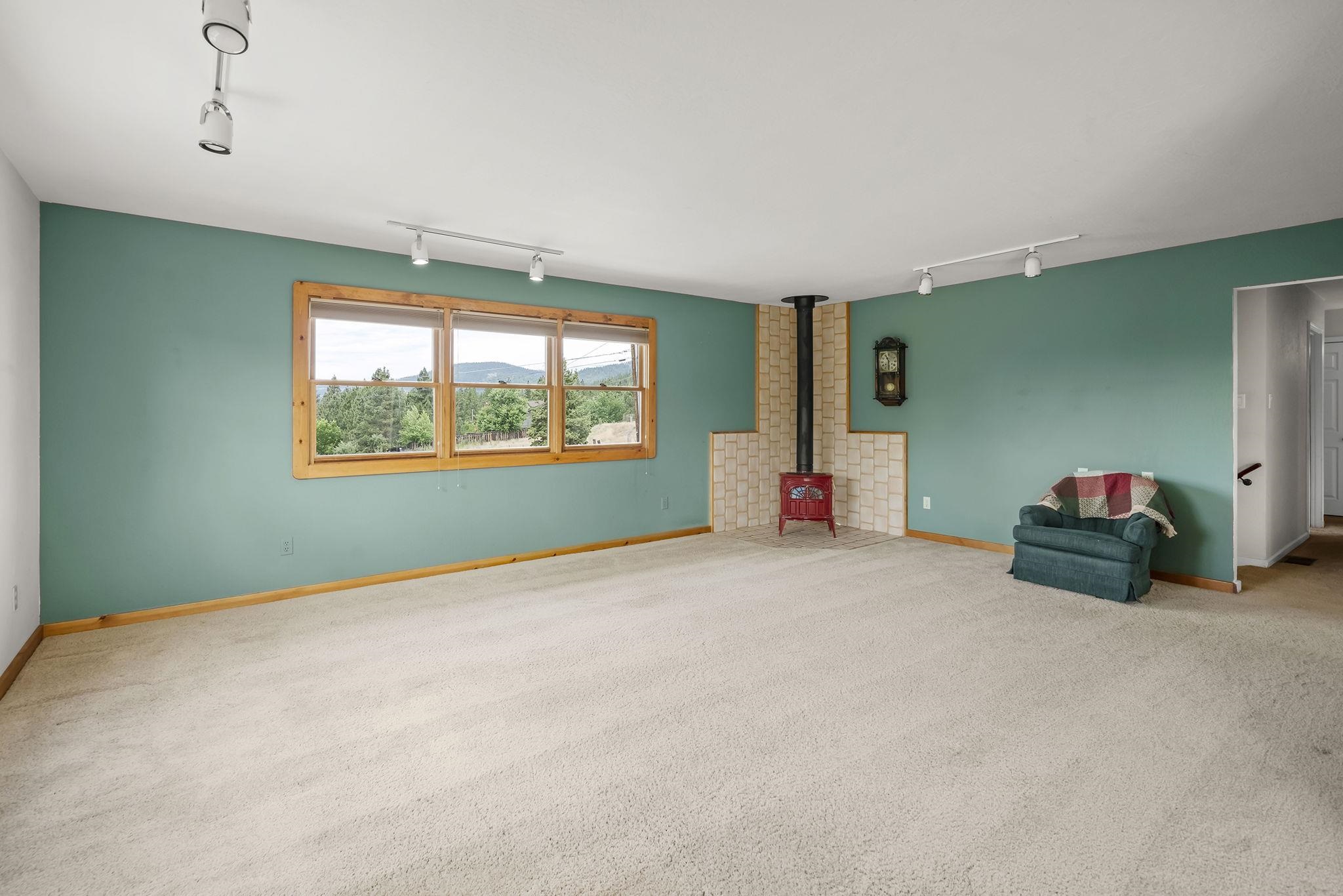 640 Redbud Street, Portola, New Mexico image 9