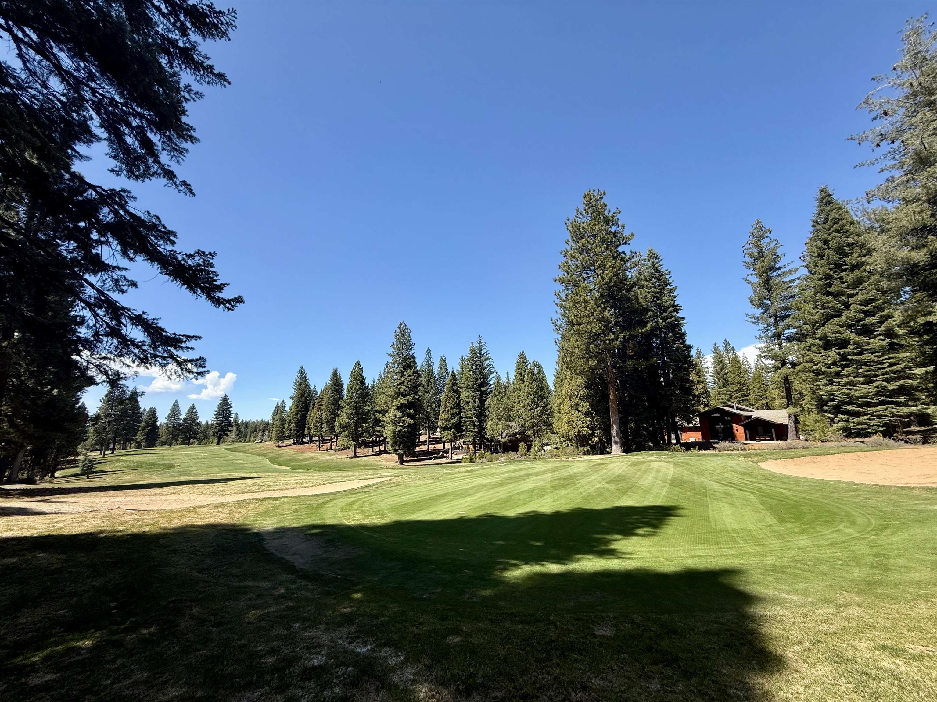 279 Gateway Drive, Lake Almanor, Texas image 2