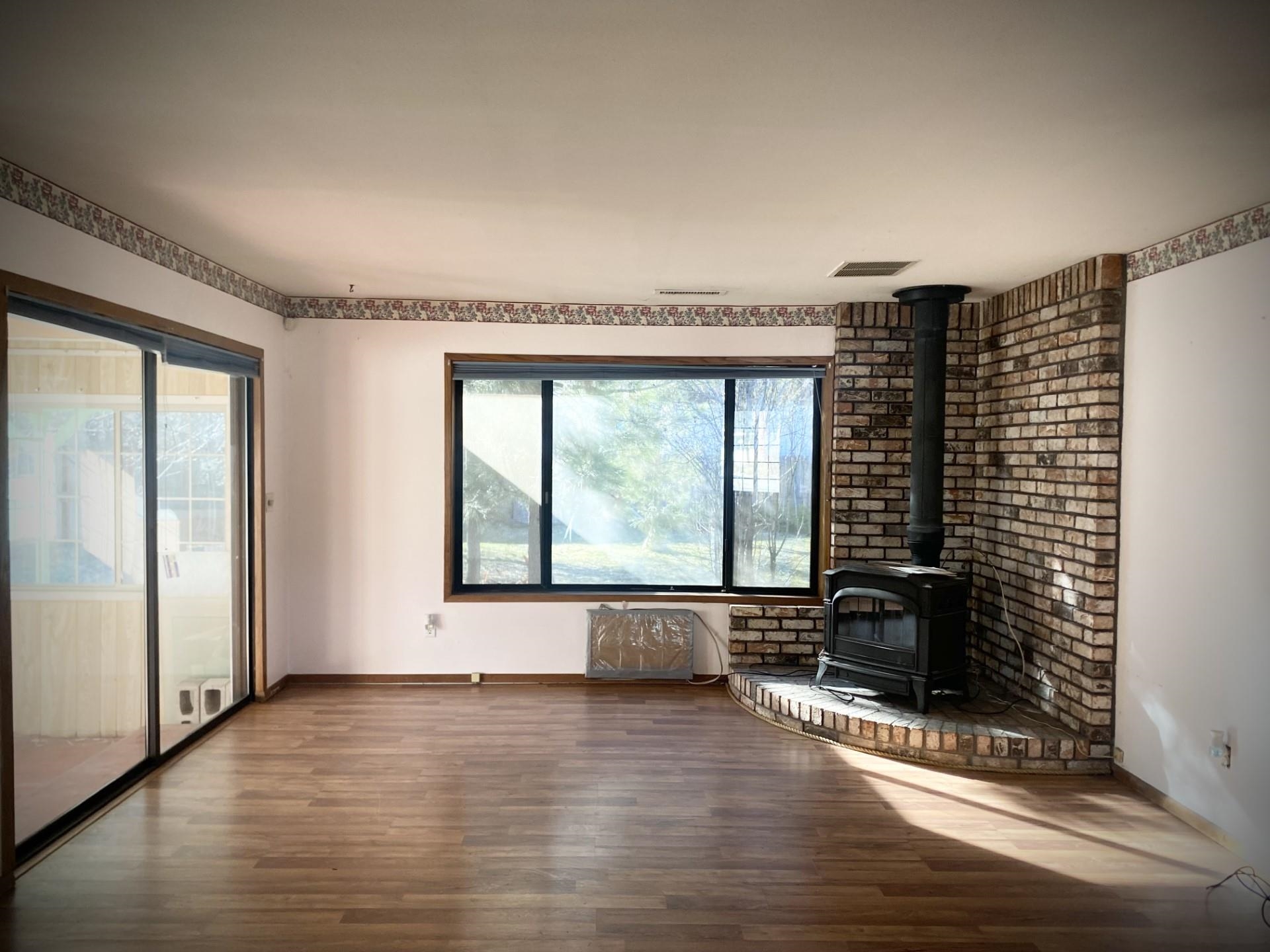 Chester, California 96020, United States, 3 Bedrooms Bedrooms, ,2 BathroomsBathrooms,Residential,Active,60998