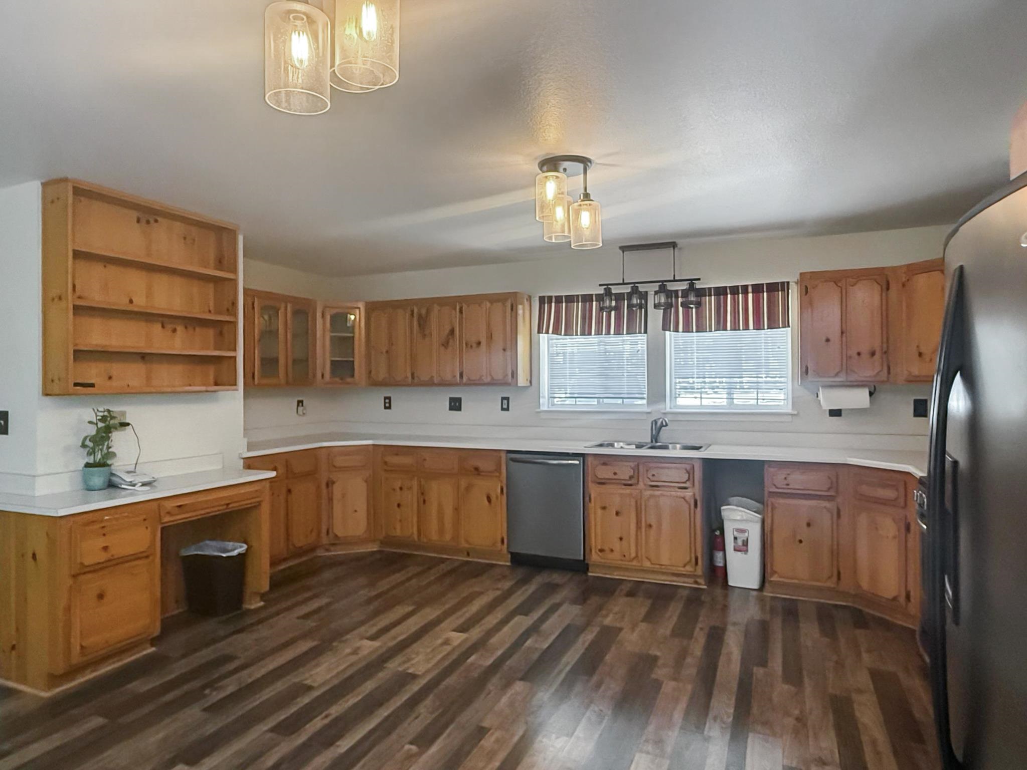 708 Yeargin Drive, Portola, New Mexico image 9