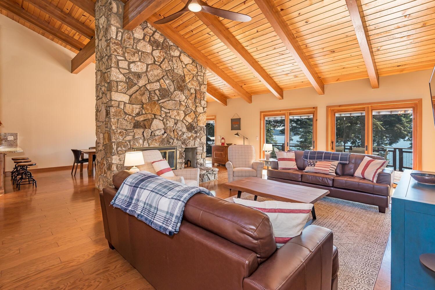 1249 Lassen View Drive, Lake Almanor, Texas image 21