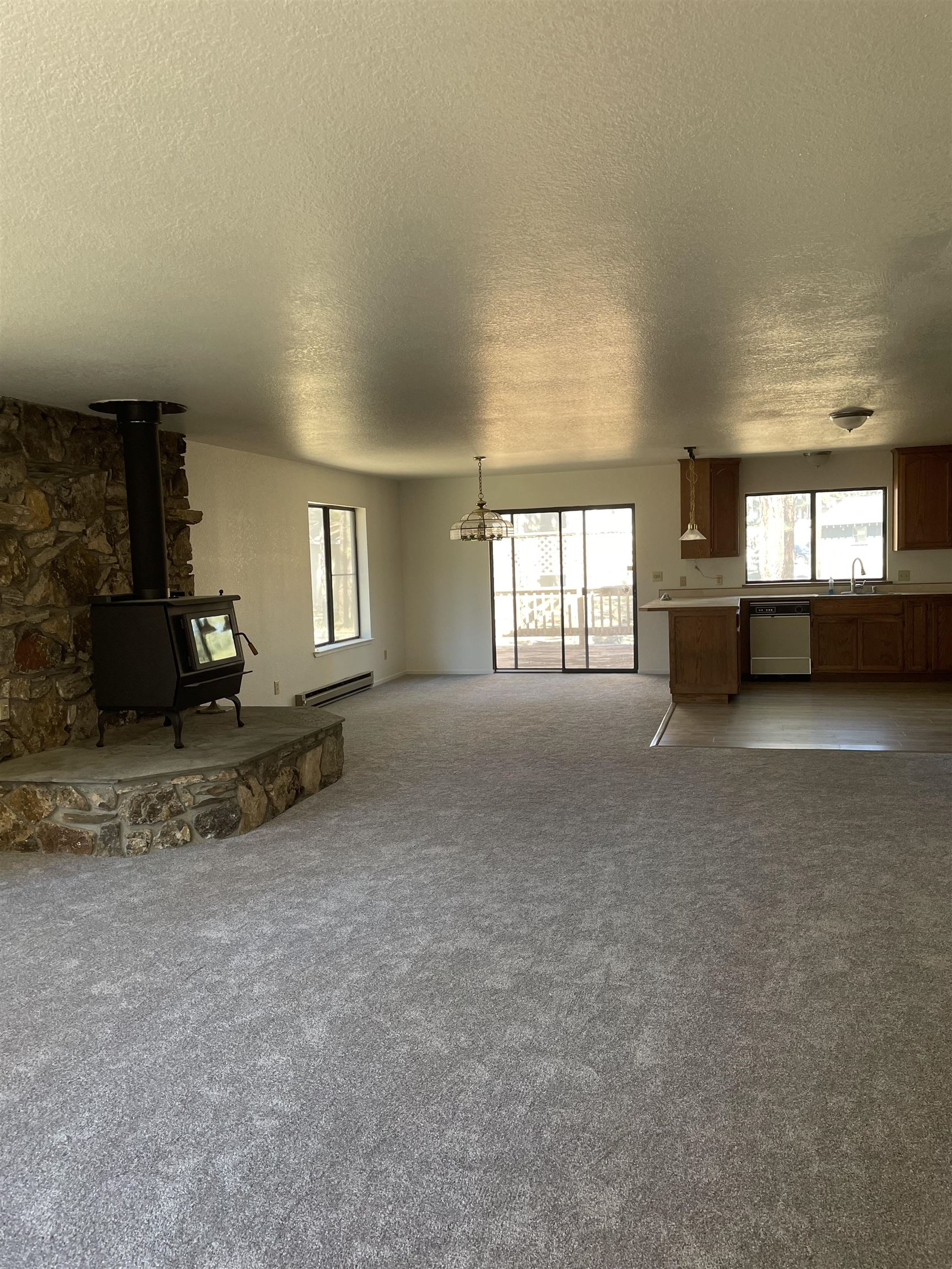 431 E Spruce Avenue, Portola, California image 2