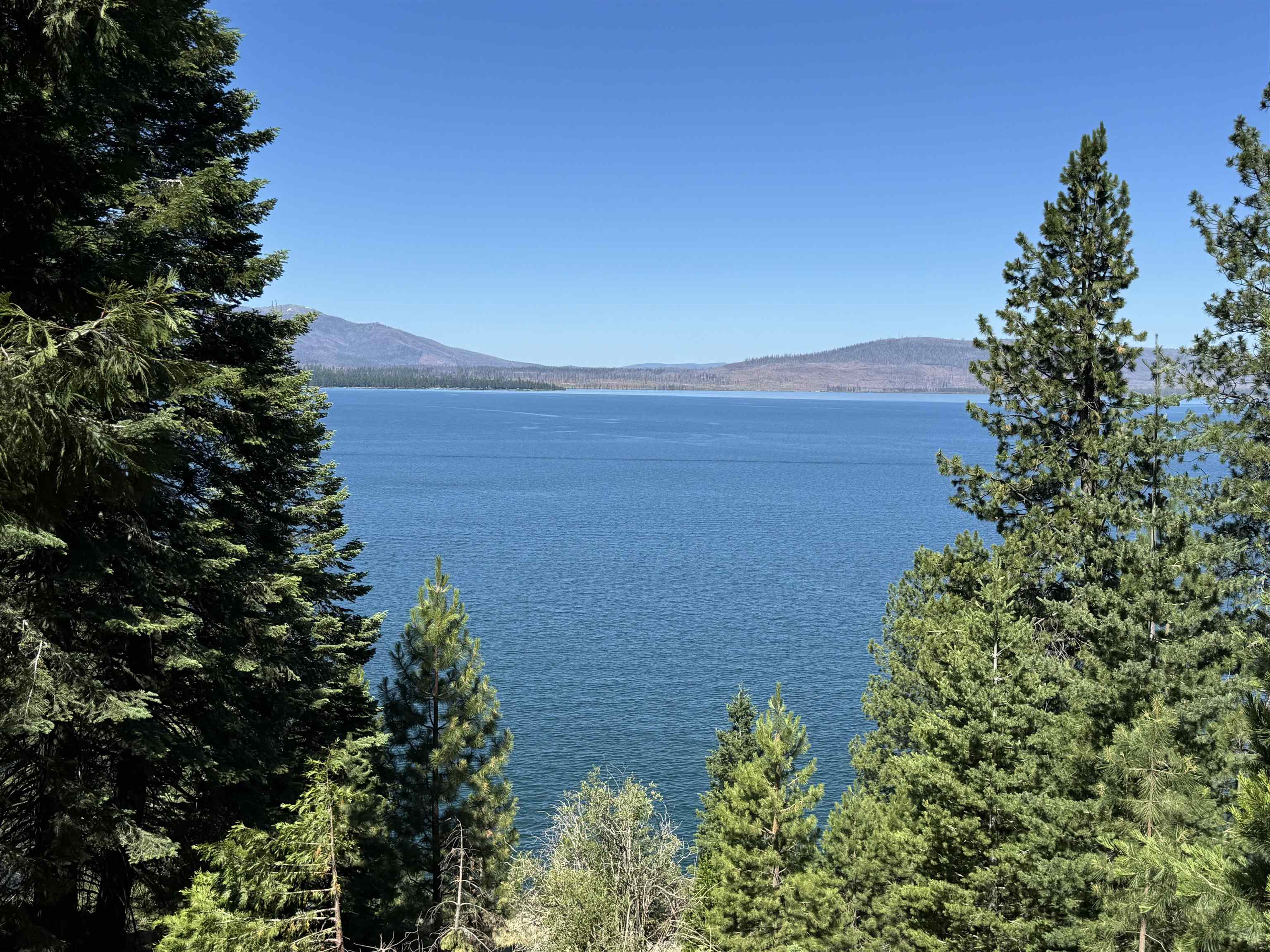 821 Lassen View Drive, Lake Almanor, California image 1