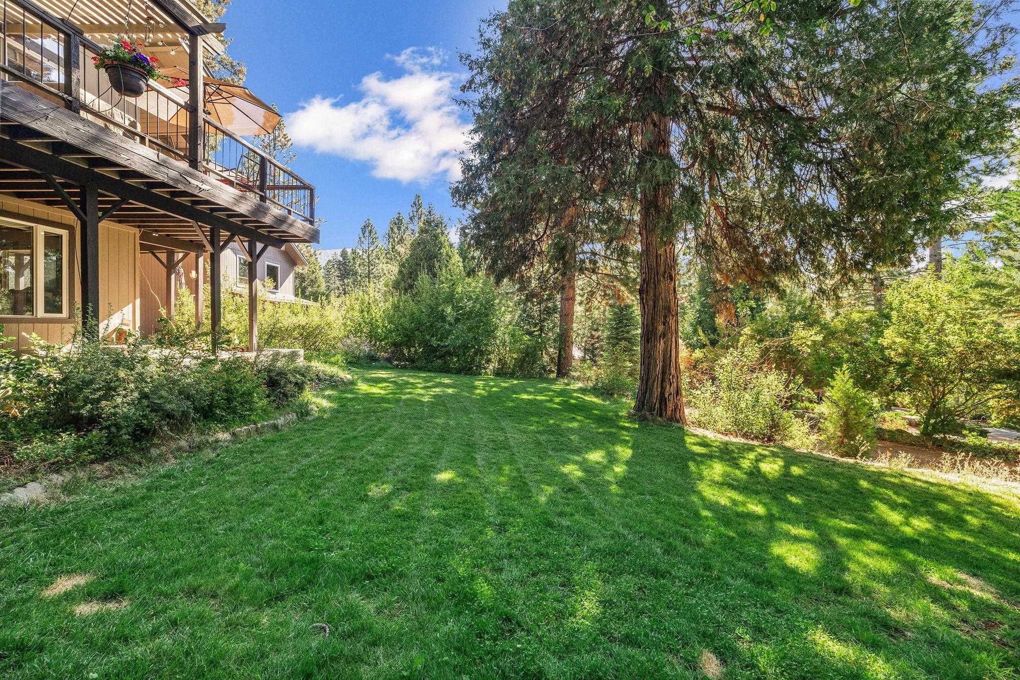 Lake Almanor, California 96137, United States, 3 Bedrooms Bedrooms, ,2 BathroomsBathrooms,Residential,Active,213665