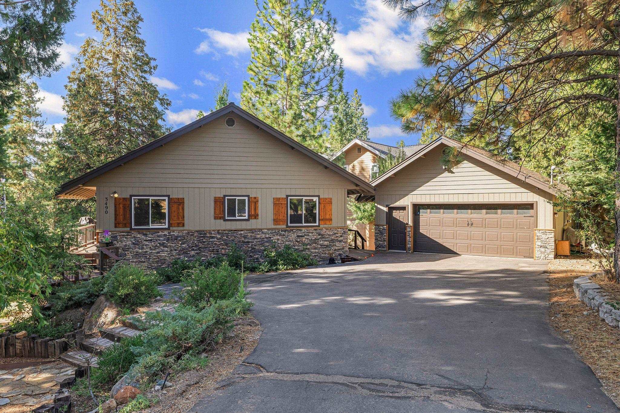 Lake Almanor, California 96137, United States, 3 Bedrooms Bedrooms, ,2 BathroomsBathrooms,Residential,Active,213665