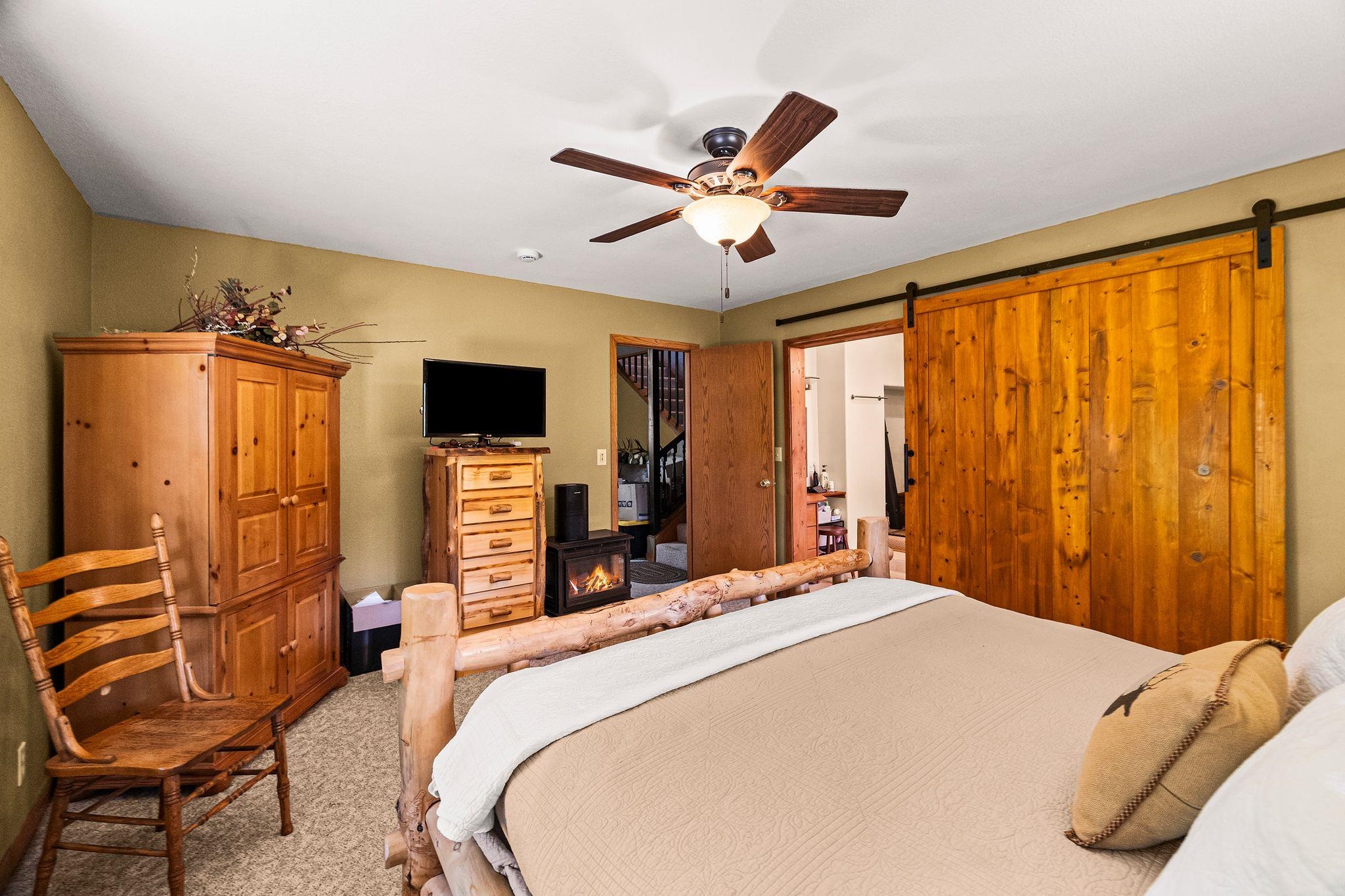 Lake Almanor, California 96137, United States, 3 Bedrooms Bedrooms, ,2 BathroomsBathrooms,Residential,Active,213665