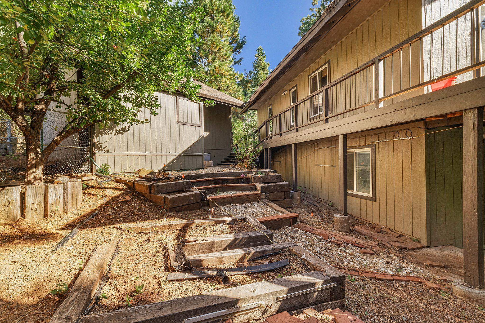Lake Almanor, California 96137, United States, 3 Bedrooms Bedrooms, ,2 BathroomsBathrooms,Residential,Active,213665