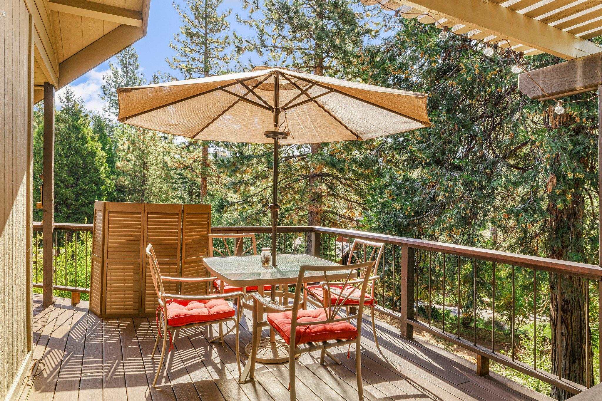 Lake Almanor, California 96137, United States, 3 Bedrooms Bedrooms, ,2 BathroomsBathrooms,Residential,Active,213665