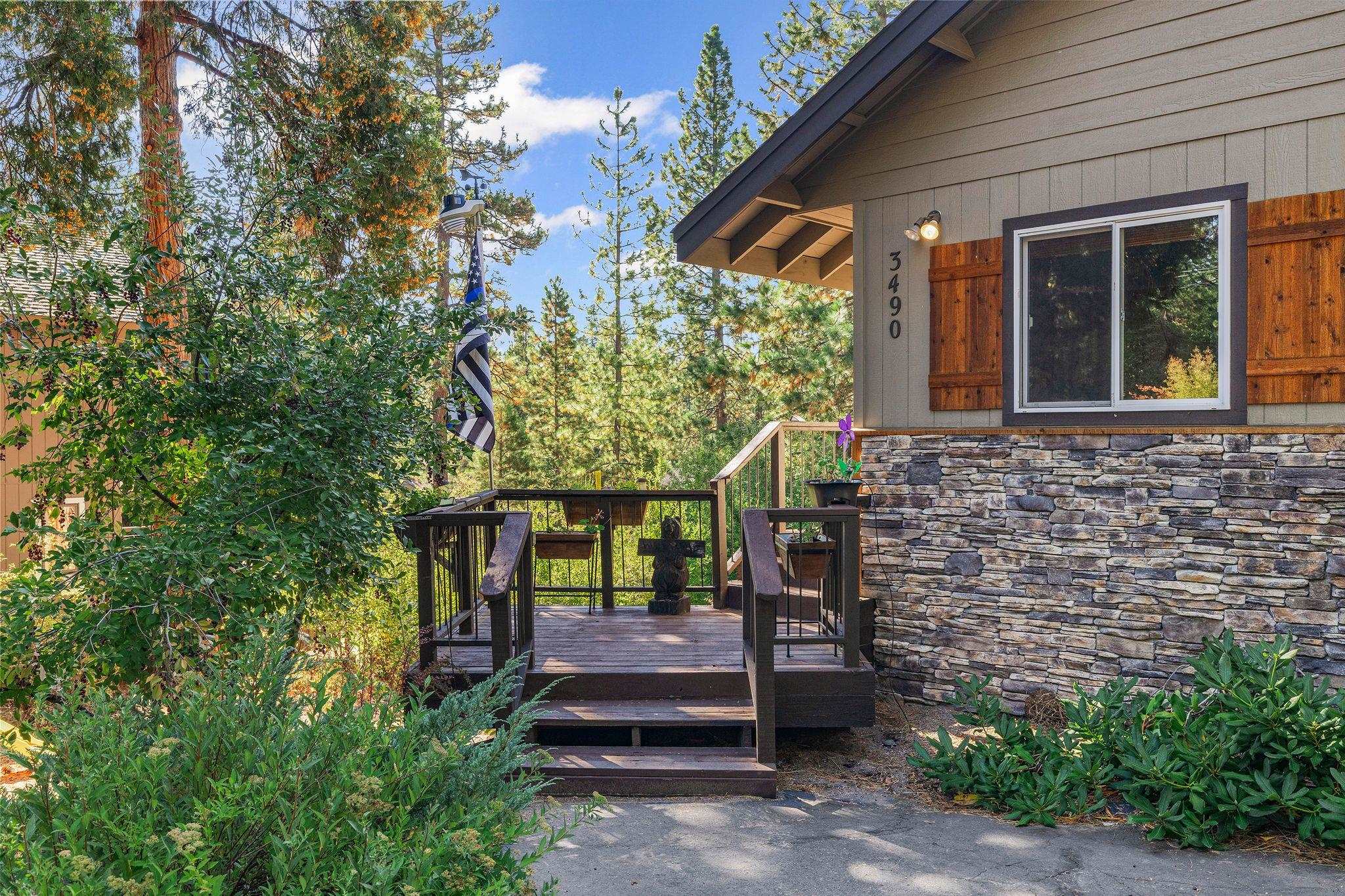 Lake Almanor, California 96137, United States, 3 Bedrooms Bedrooms, ,2 BathroomsBathrooms,Residential,Active,213665