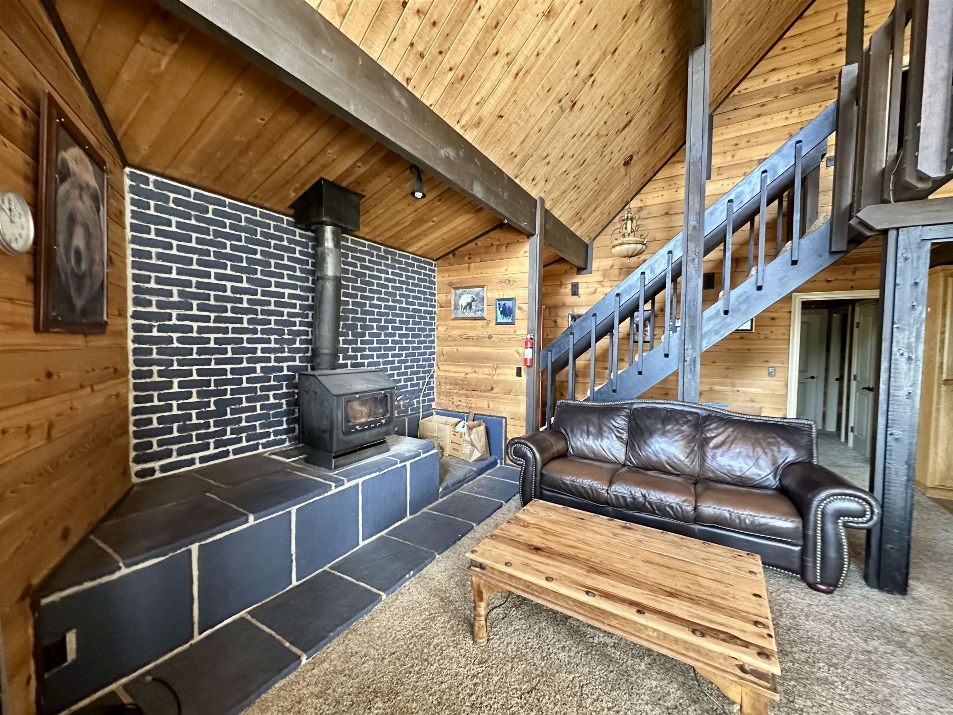 3312 Hill Crest Drive, Lake Almanor, Texas image 5