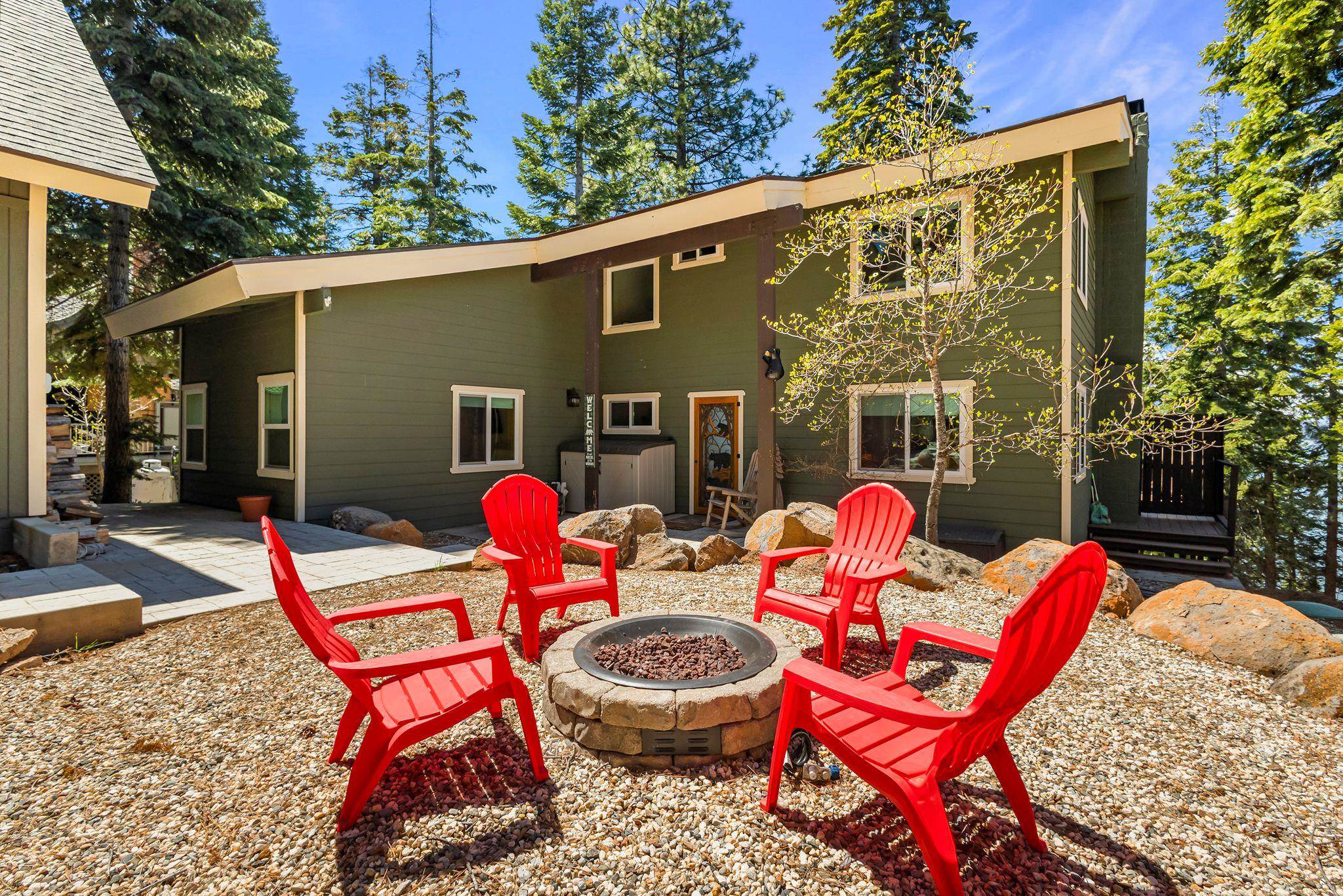 941 Lassen View Drive, Lake Almanor, New Mexico image 1