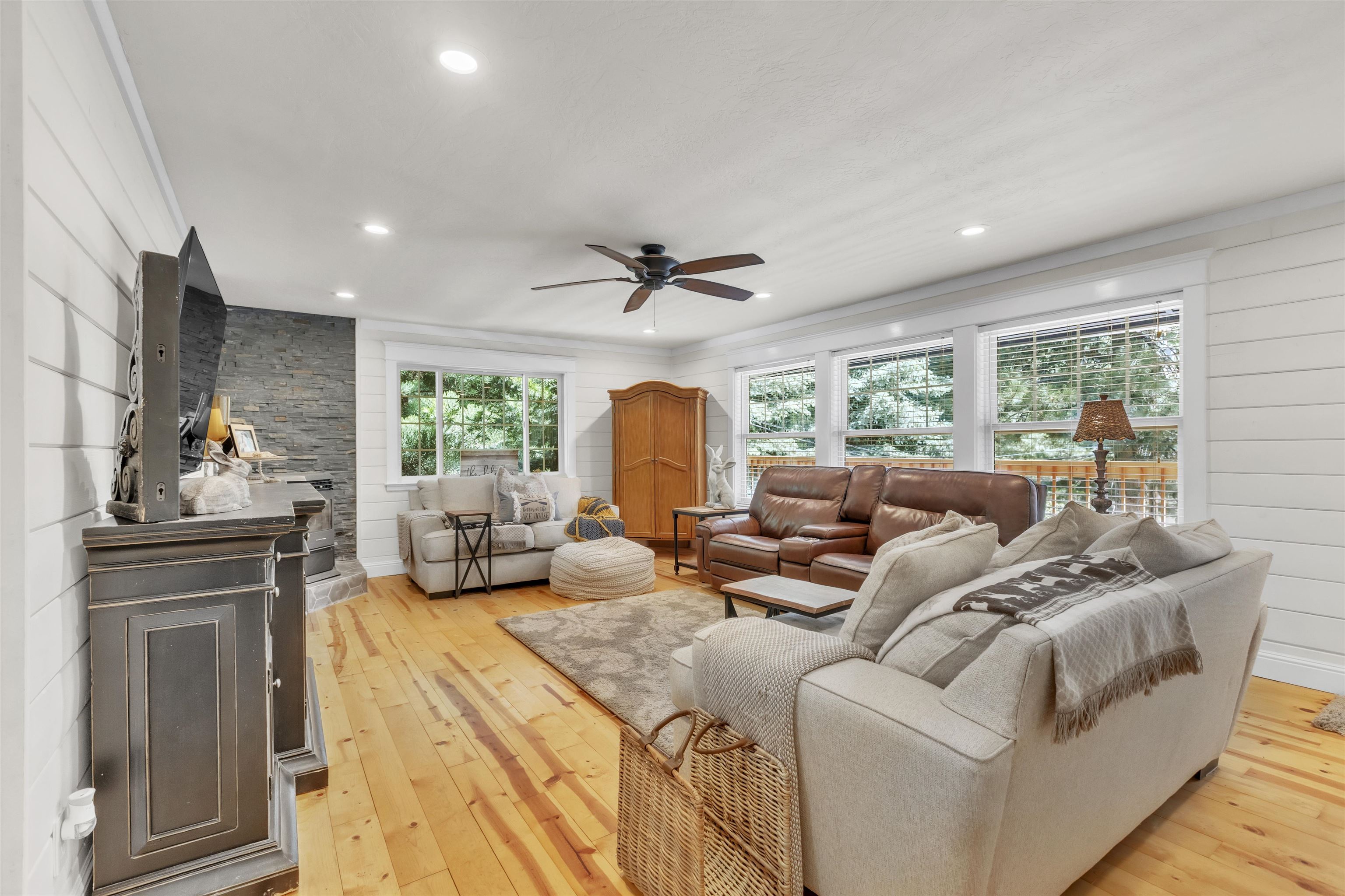 1117 S Peninsula Drive, Lake Almanor, New Mexico image 14