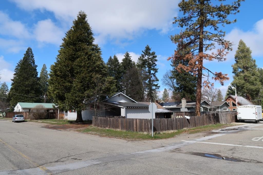 2133 SW Center Street, Quincy, California image 6