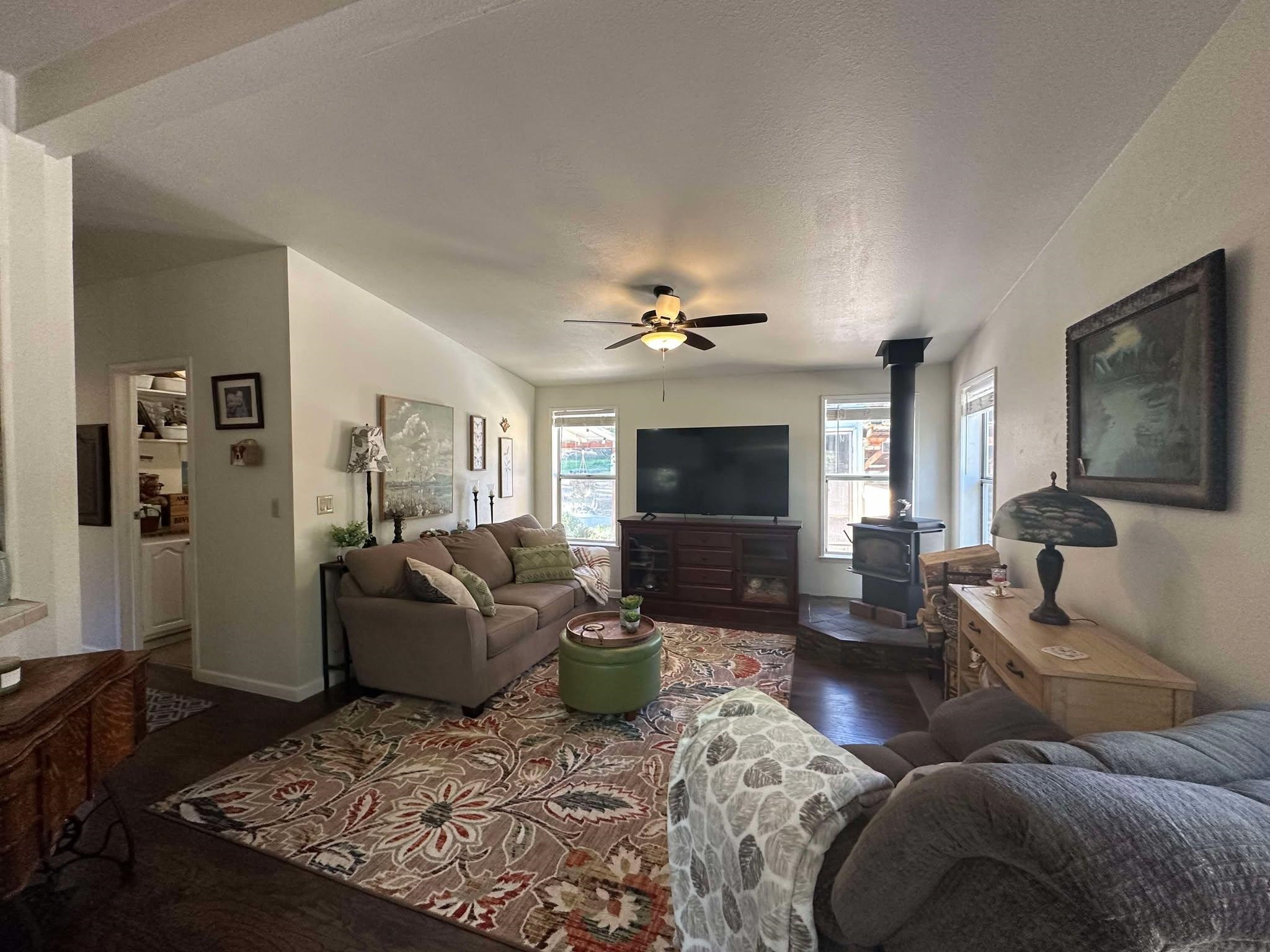 1145 Cherry Circle, Portola, New Mexico image 14