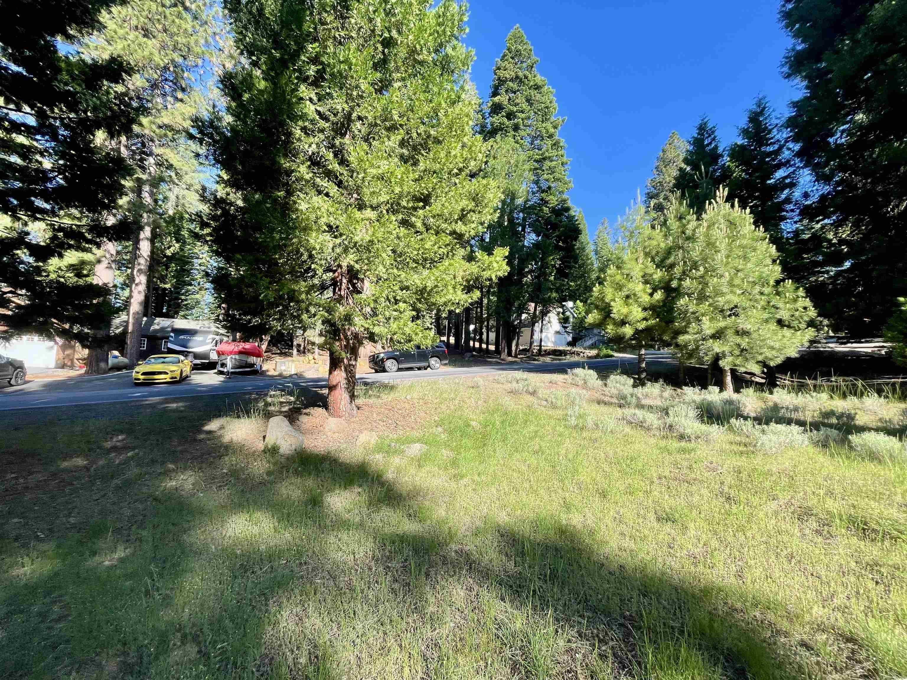 720 Clifford Drive, Lake Almanor, Texas image 2