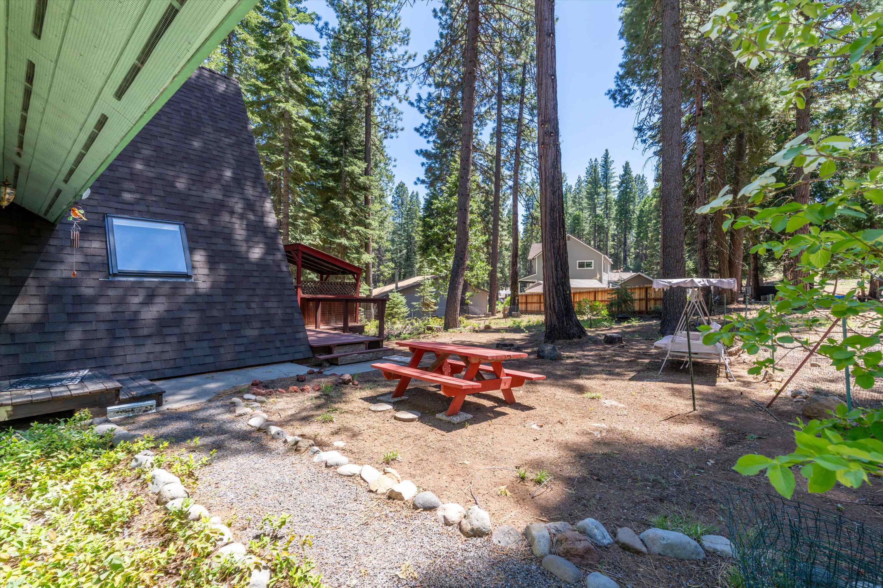 445 Cedar Circle, Lake Almanor, Ohio image 41